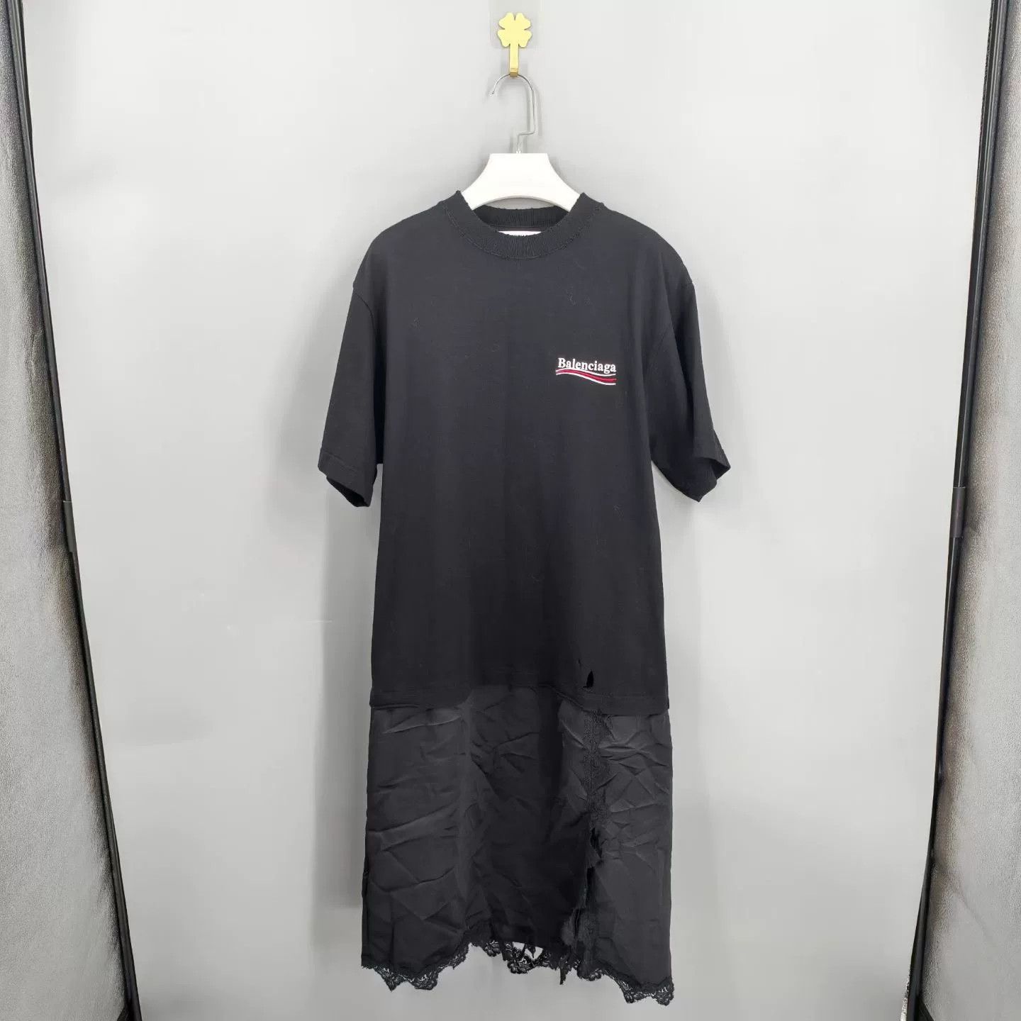 Balenciaga Balenciaga Political Campaign Vintage T-shirt Dress Size M / US 6-8 / IT 42-44 - 1 Thumbnail