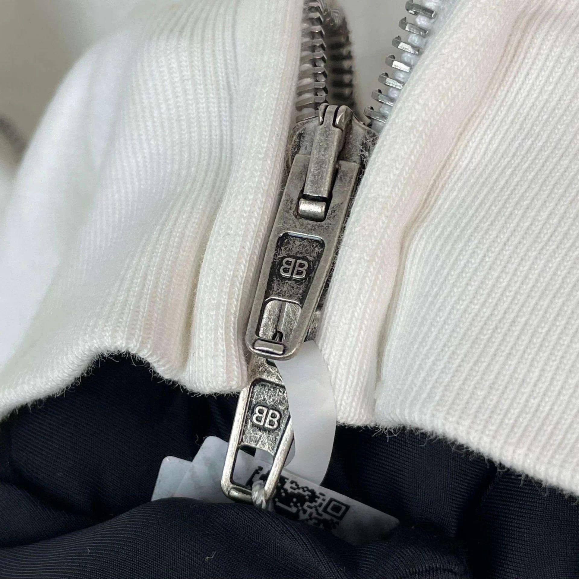 Balenciaga Balenciaga Cotton Hoodie S White 260201TMJYYA1 Size US S / EU 44-46 / 1 - 3 Thumbnail