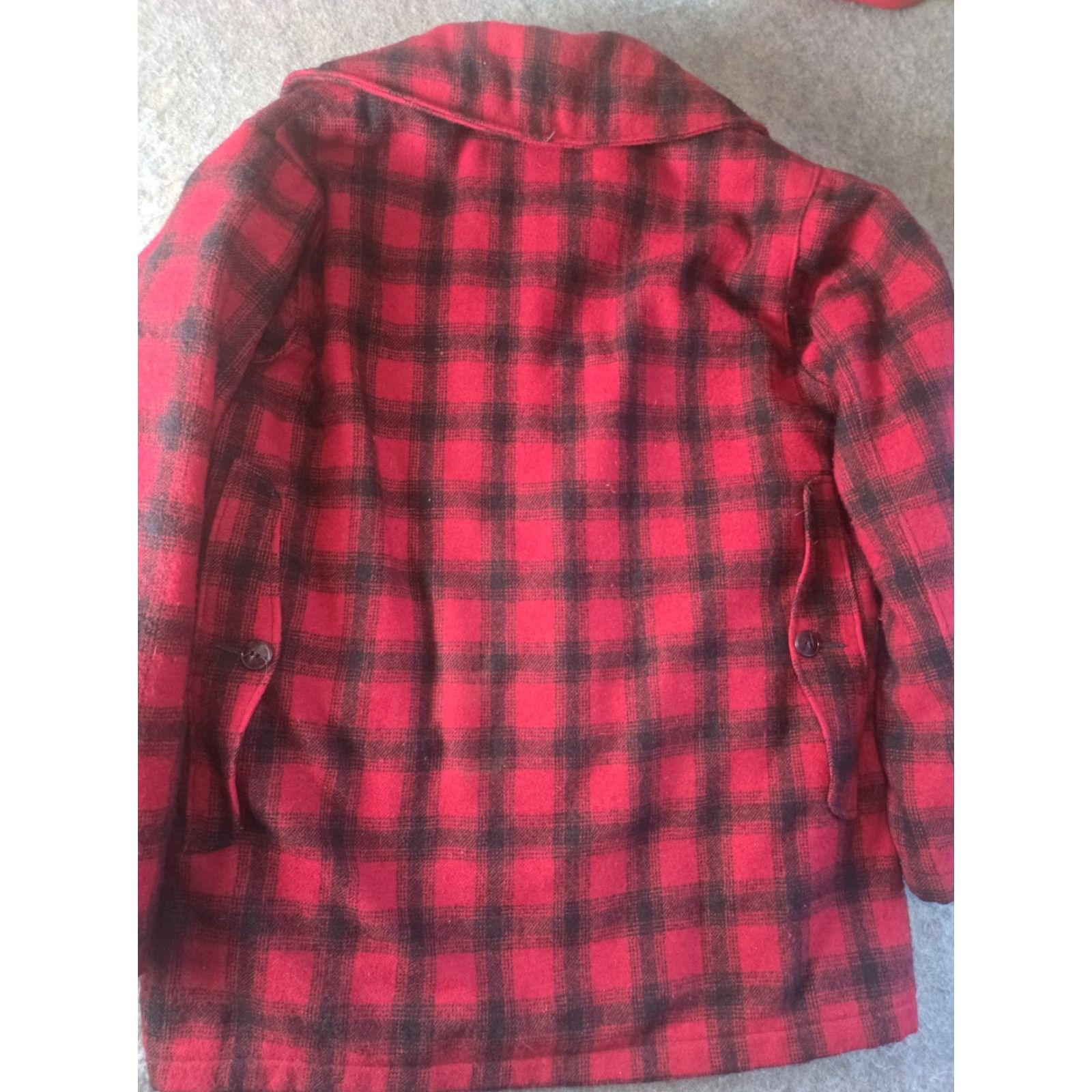 Vintage VINTAGE Woolrich Wool Mackinaw Buffalo Plaid Jacket Men 40 Red Black Lined USA 523 Size US XXS / EU 40 - 6 Thumbnail