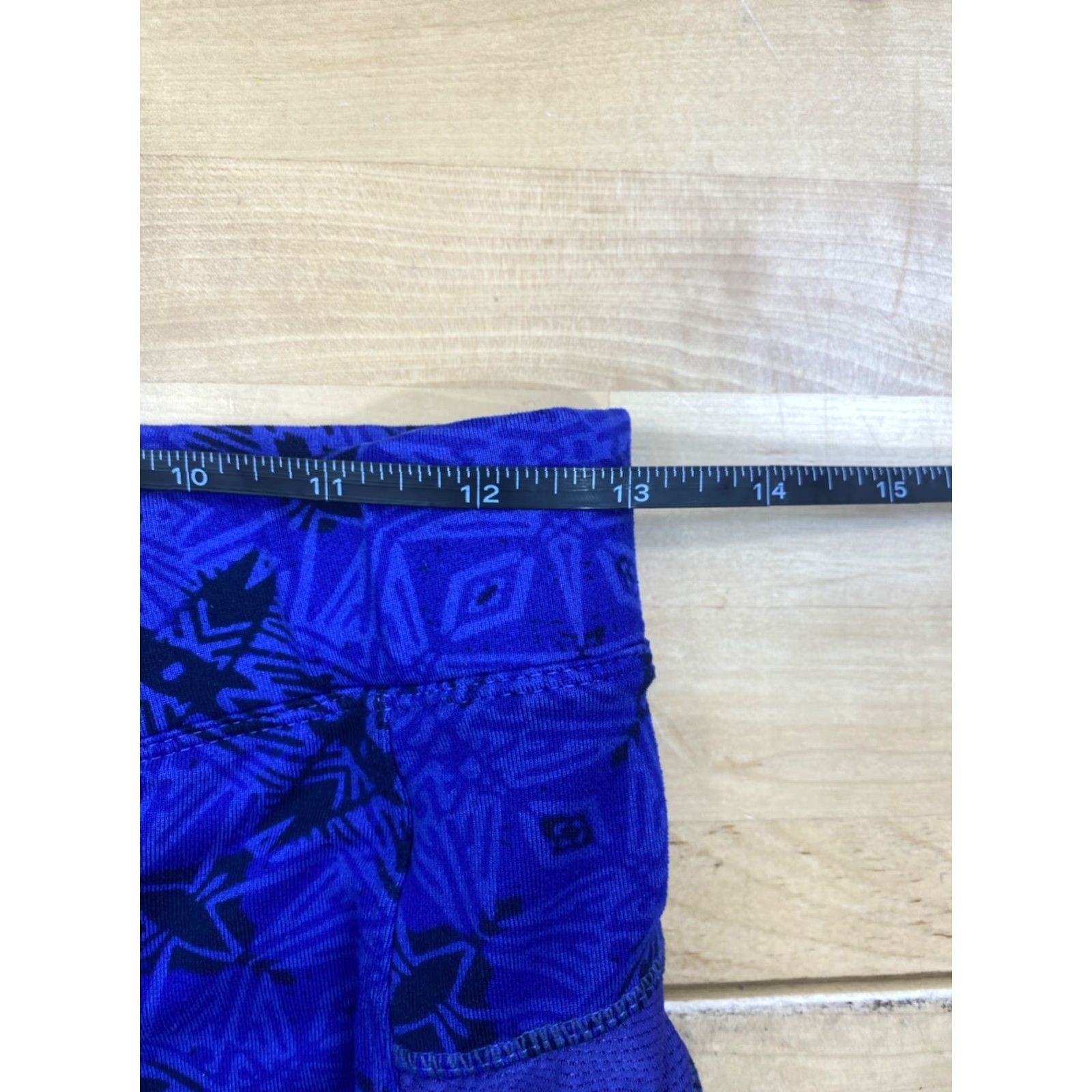 Athleta Athleta Leggings Womens S Capri Blue Print Casual Activewear Running & Jogging Size 28" / US 6 / IT 42 - 5 Thumbnail
