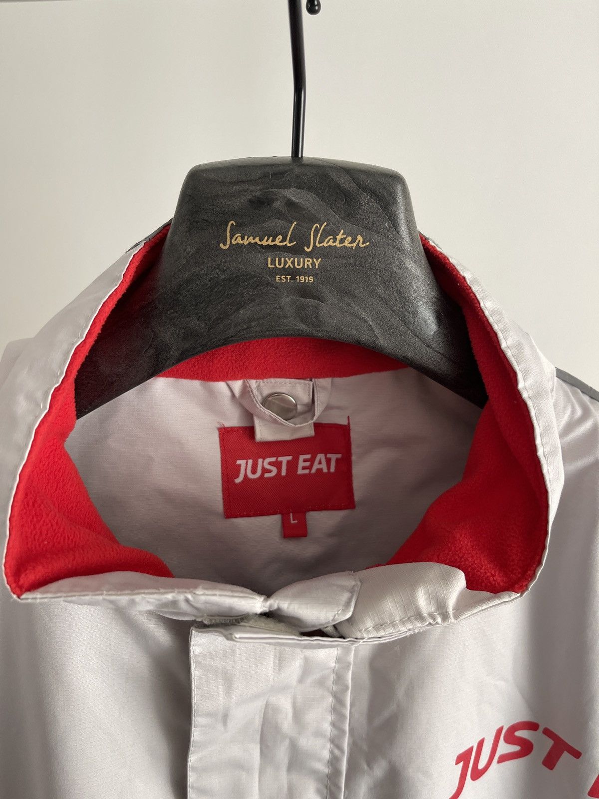 Other Just Eat windbreaker jacket waterproof windproof L Size US L / EU 52-54 / 3 - 4 Thumbnail