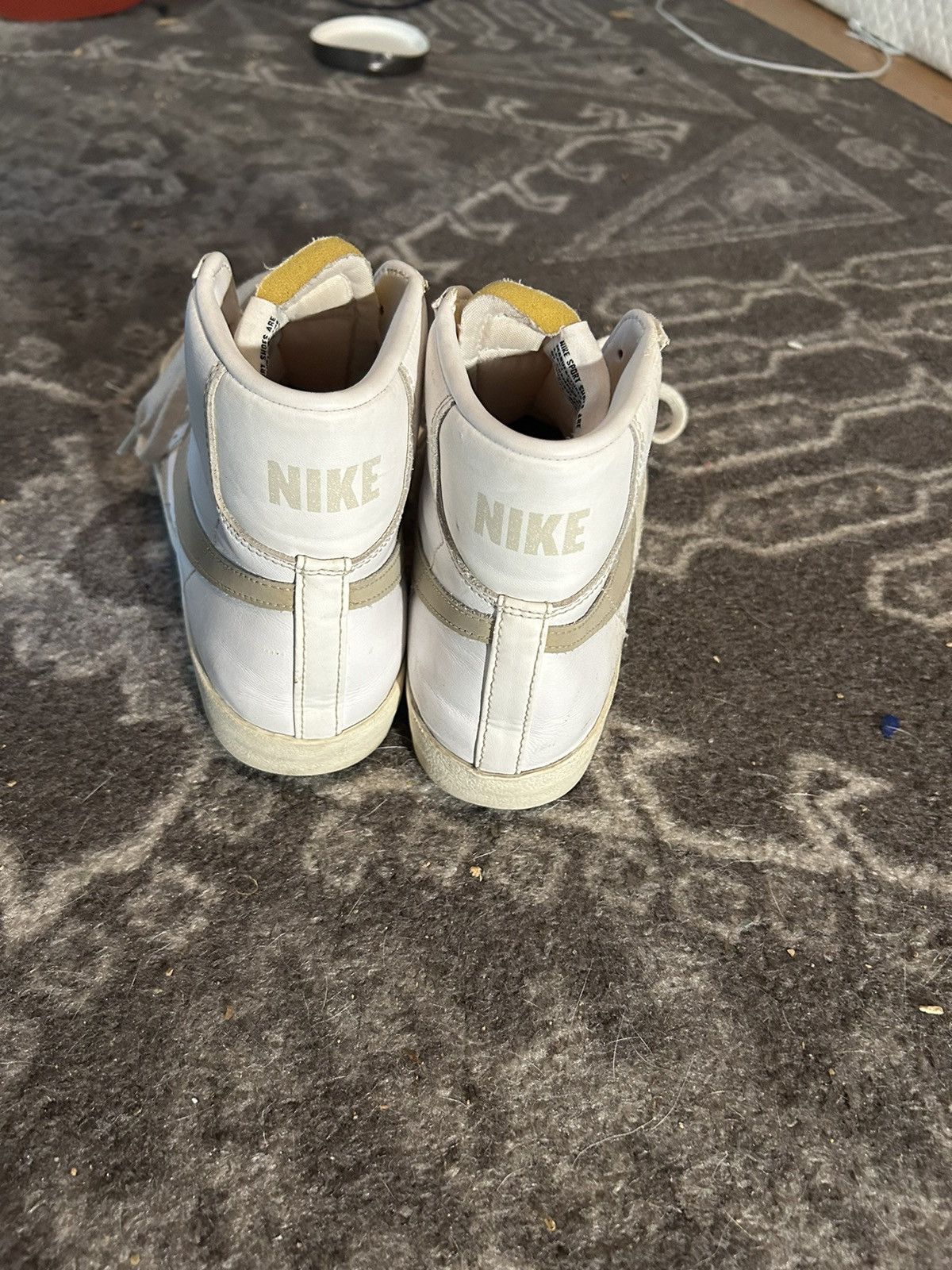 Nike Tan/Grey Nike Blazer Mid ‘77 size 9 (read description) Size US 9 / EU 42 - 3 Thumbnail