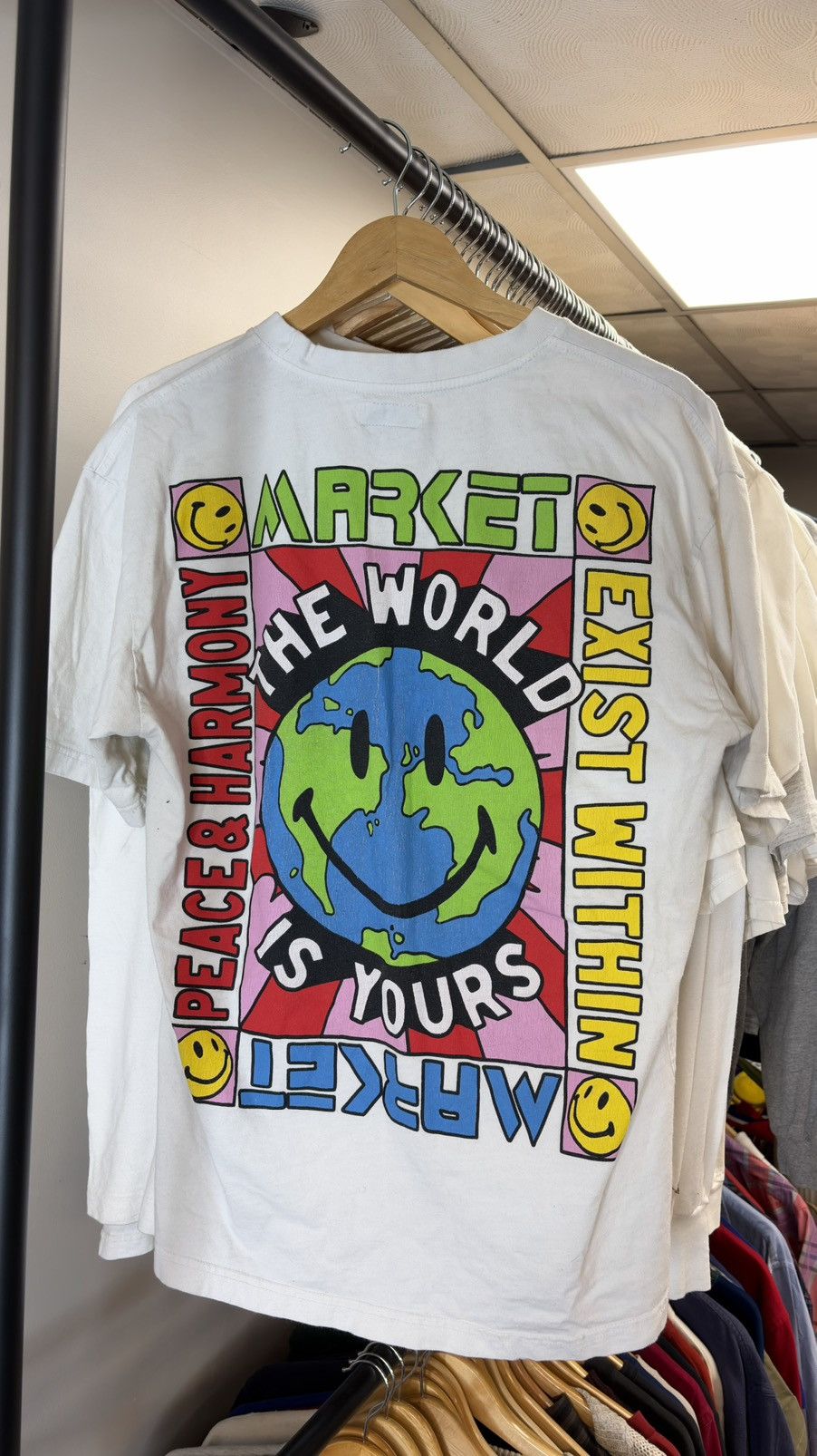 Market Smiley Peace and Harmony World T-Shirt - White Size US L / EU 52-54 / 3 - 2 Thumbnail