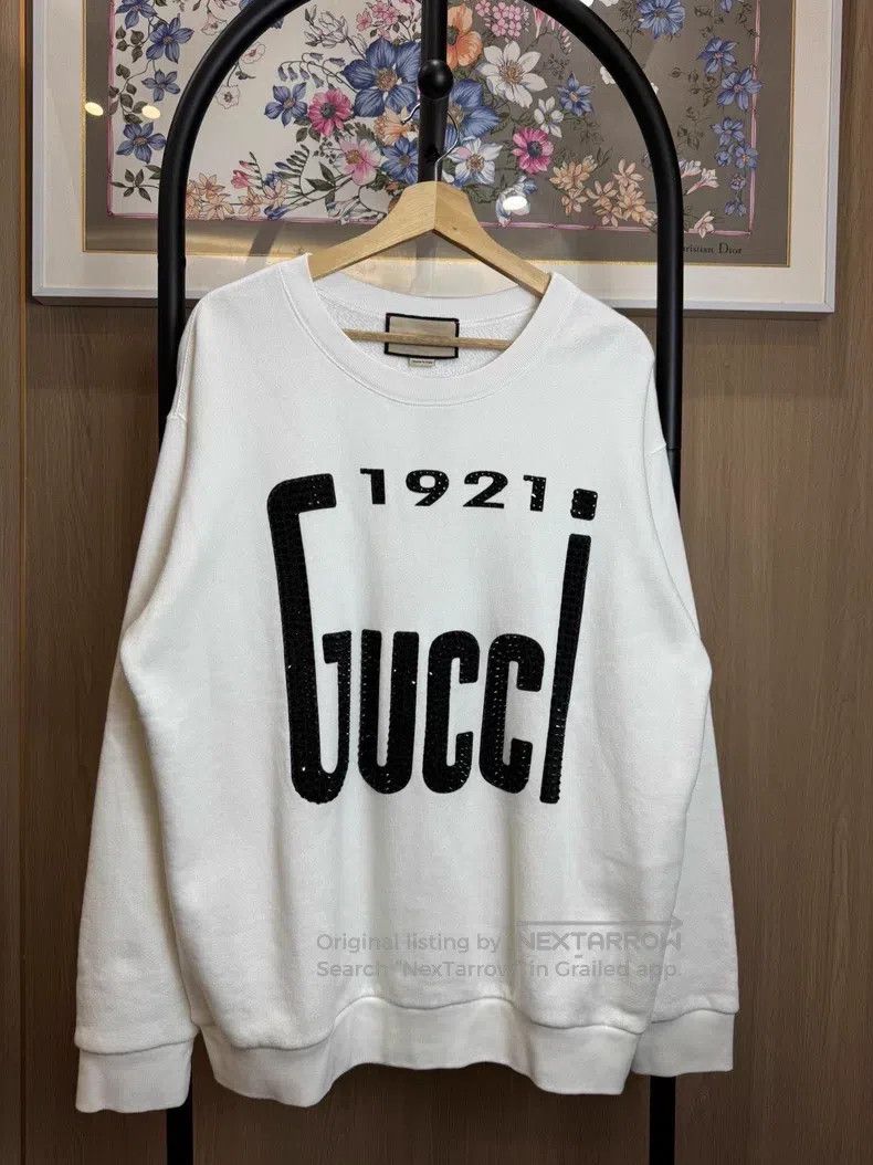 Gucci Gucci White 1921 series rhinestone large logo round-neck s Size US M / EU 48-50 / 2 - 1 Thumbnail