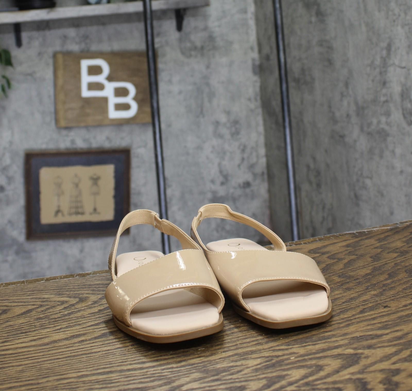 Other Journee Collection Womens Flat Sandals Patent Nude Brown 8w Size US 8 / IT 38 - 3 Thumbnail