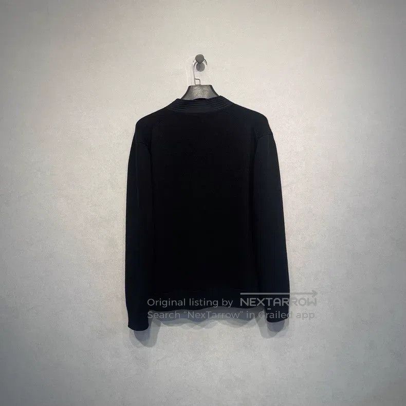 Louis Vuitton Louis Vuitton FW25 V-Neck Three-Flower Embroidered Knit Ja Size US L / EU 52-54 / 3 - 2 Thumbnail