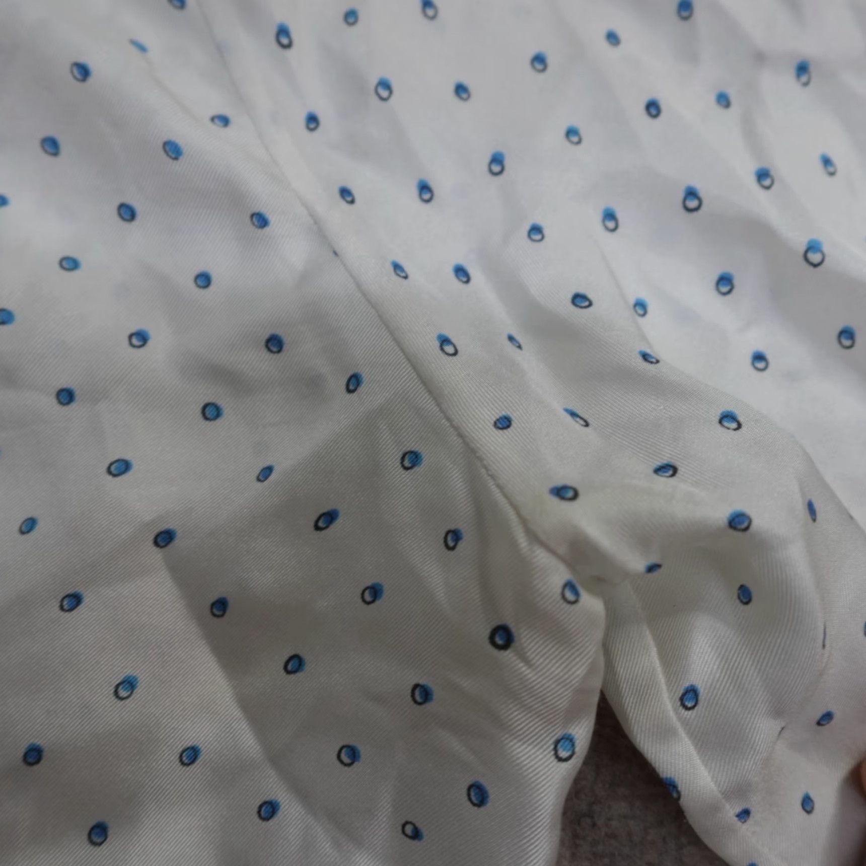 Theory Theory Womens Shirt Medium Ivory Polka Dot Silk Blouse Size M / US 6-8 / IT 42-44 - 3 Thumbnail