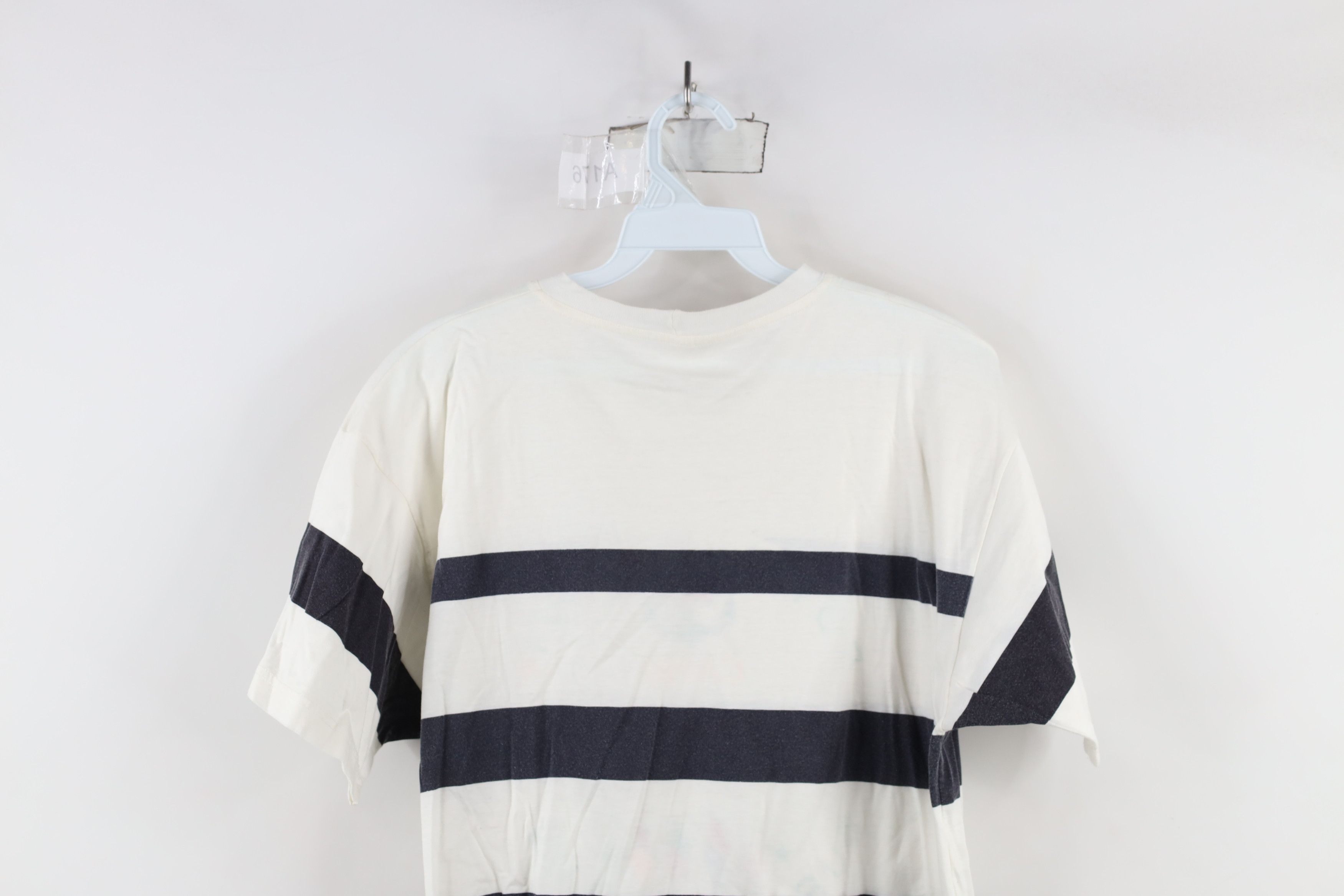 Vintage Vintage 90s Streetwear Royal Navy Surfing Club T-Shirt Size US M / EU 48-50 / 2 - 8 Thumbnail