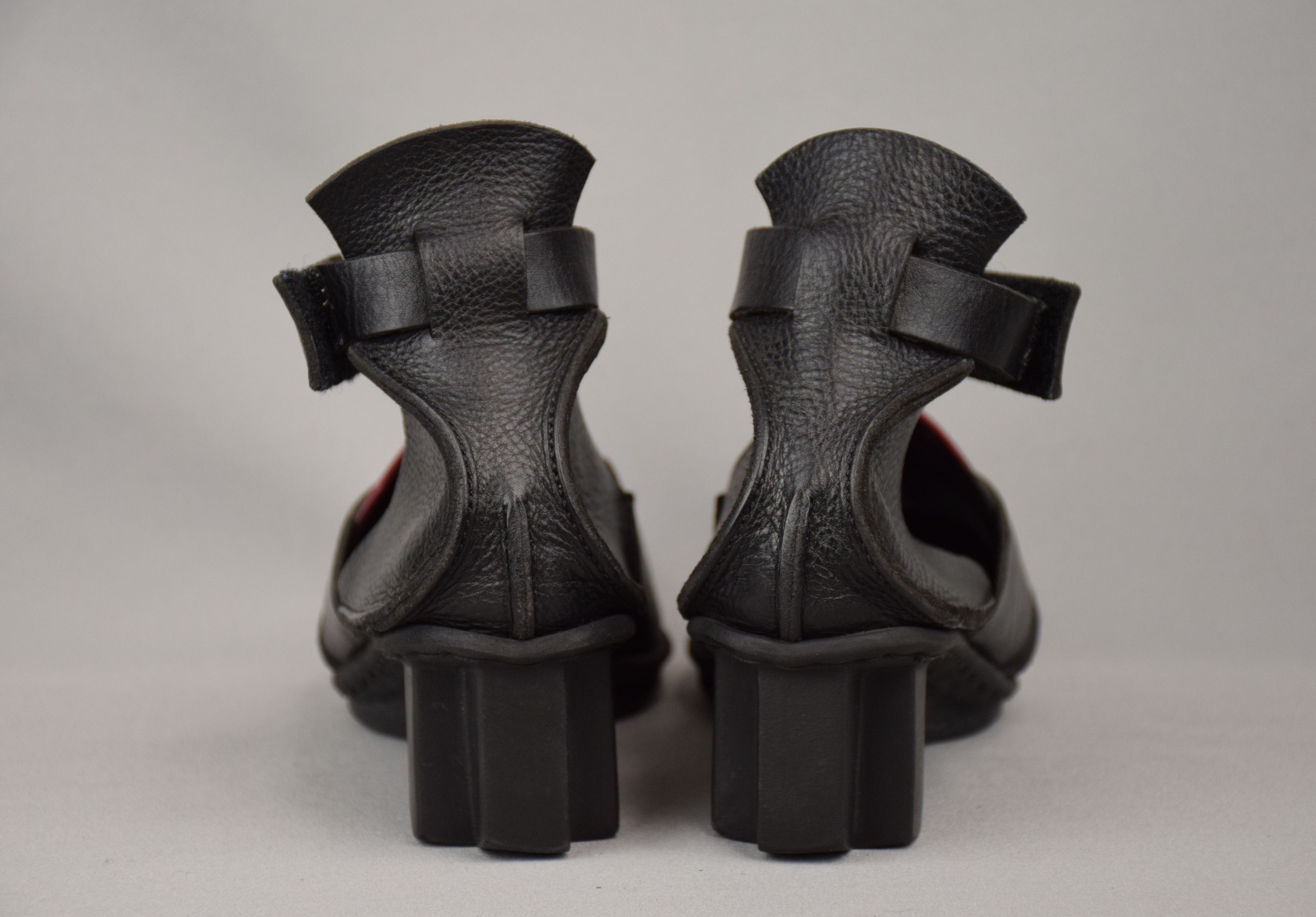 Designer × Trippen Trippen X+OS Black Waw Leather Sandals Heels US 8 UK 6 EU 39 Size US 8 / IT 38 - 7 Thumbnail