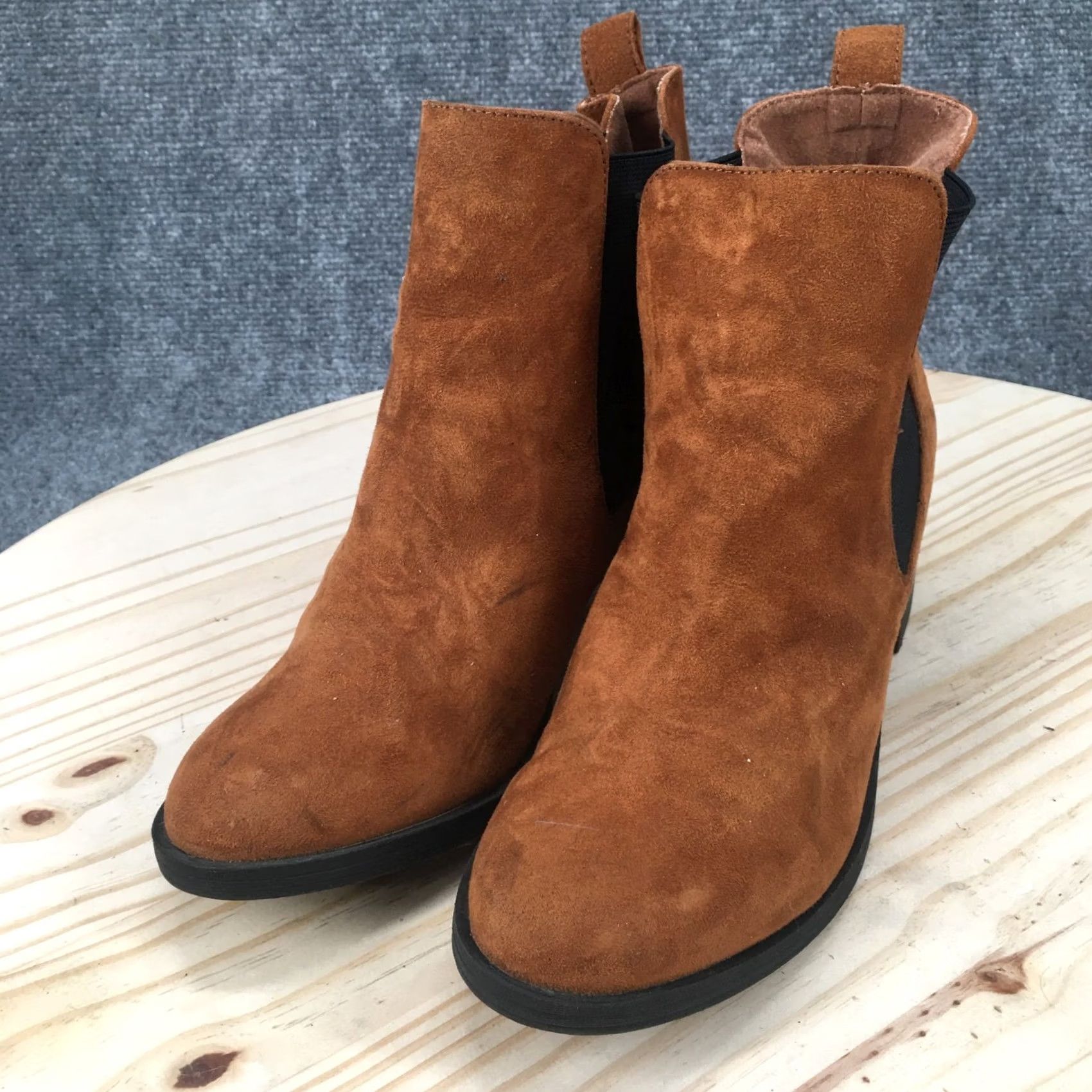 Vintage Divided By H & M Boots Womens 40 Ankle Chelsea Block Heels Orange Fabric Pull On Chelsea Boots Womens Orange Block Heels Size US 9 / IT 39 - 6 Thumbnail