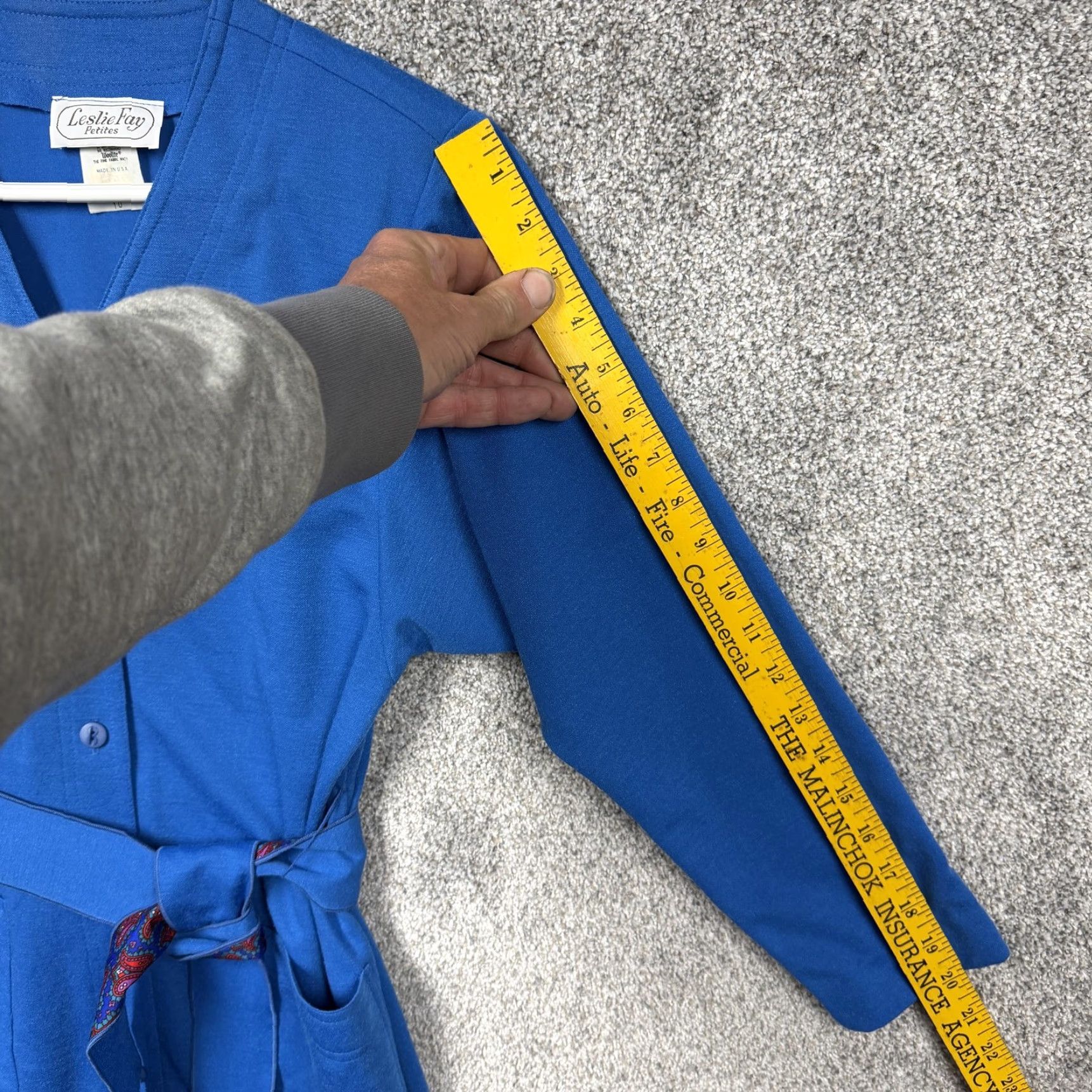 Vintage VINTAGE Leslie Fay Petites Dress 10 Midi Knit Blue 3/4 Sleeve Button Front Pockets Belted 80s Office Workwear Womens Size L / US 10 / IT 46 - 4 Thumbnail