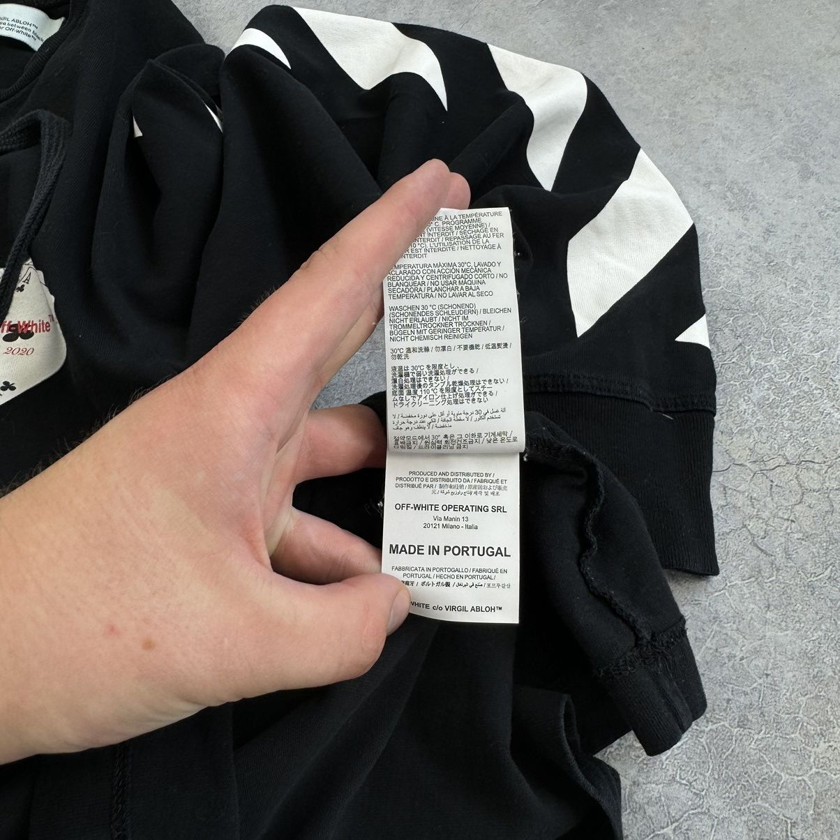 Off-White OFF-WHITE c/o VIRGIL ABLOH HAND CARD LONG SLEEVE T-SHIRT TEE Size US XS / EU 42 / 0 - 9 Thumbnail