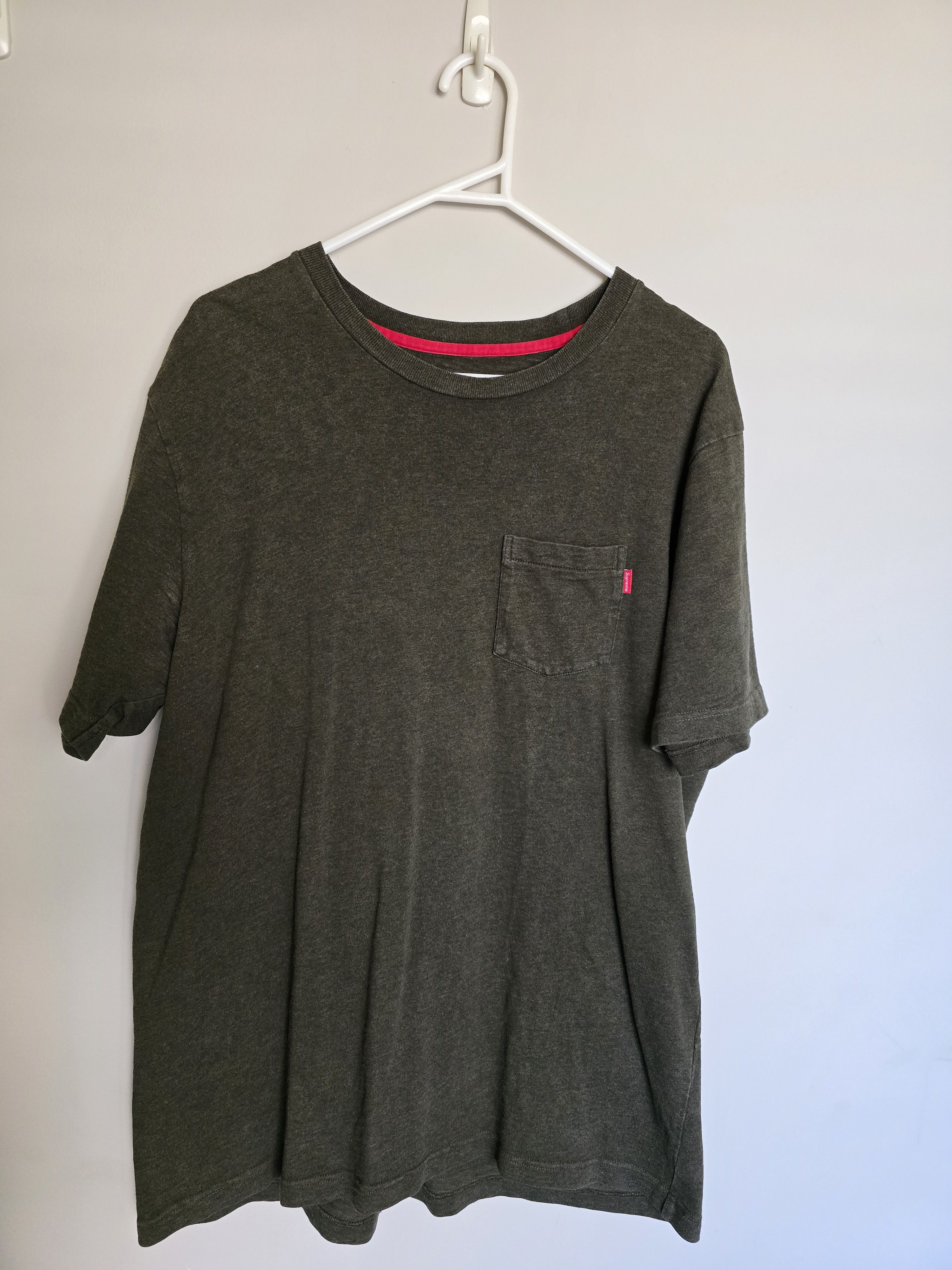 Supreme Supreme Pocket T-Shirt Green Size US XL / EU 56 / 4 - 1 Thumbnail