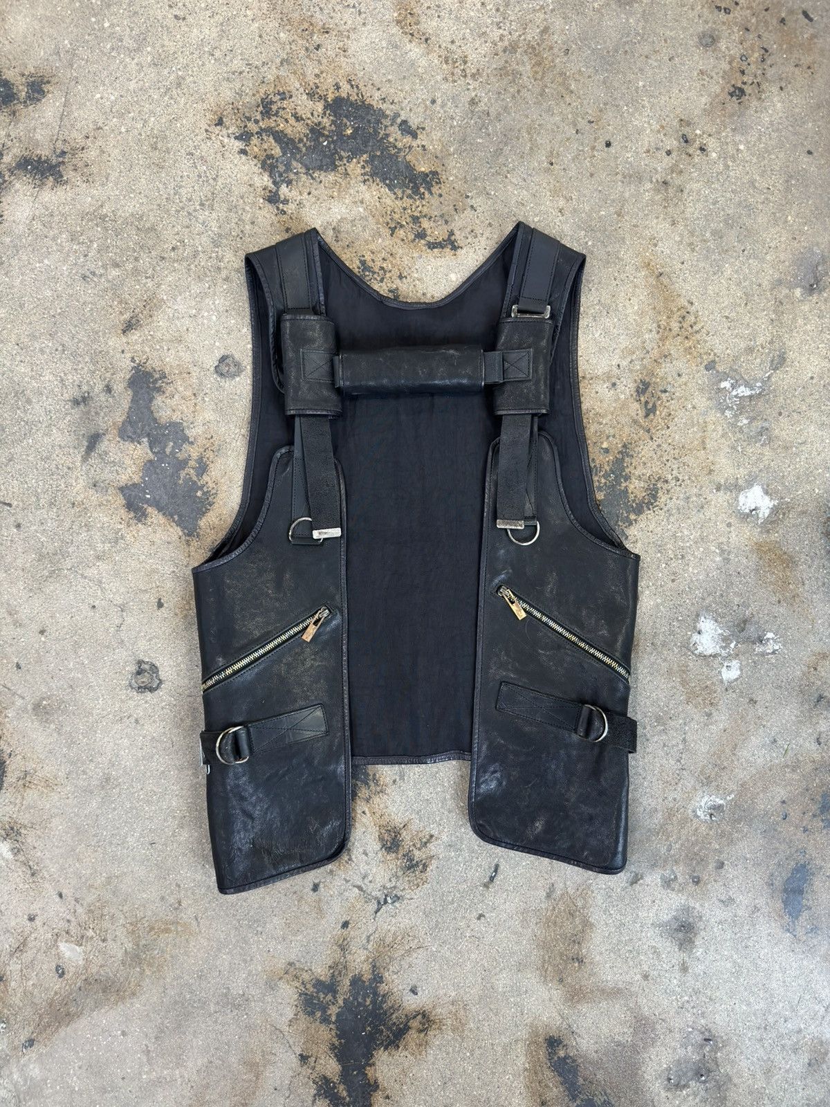 IERIB ‼️RARE‼️ Horse Leather “Parachute” Vest Bag from IERIB Size ONE SIZE - 2 Thumbnail