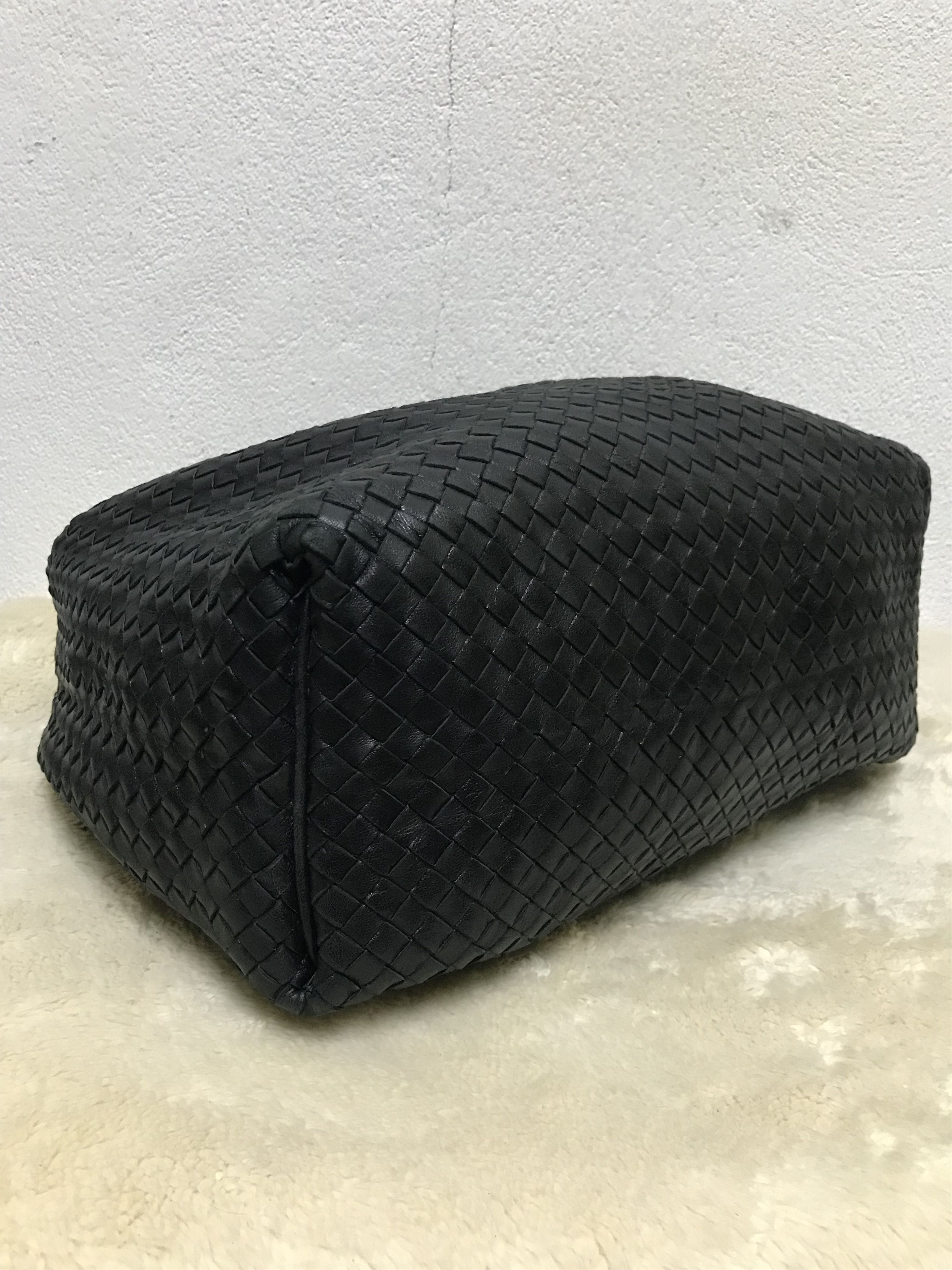 Bottega Veneta Bottega Veneta Hop Large Shoulder Bag Size ONE SIZE - 9 Thumbnail