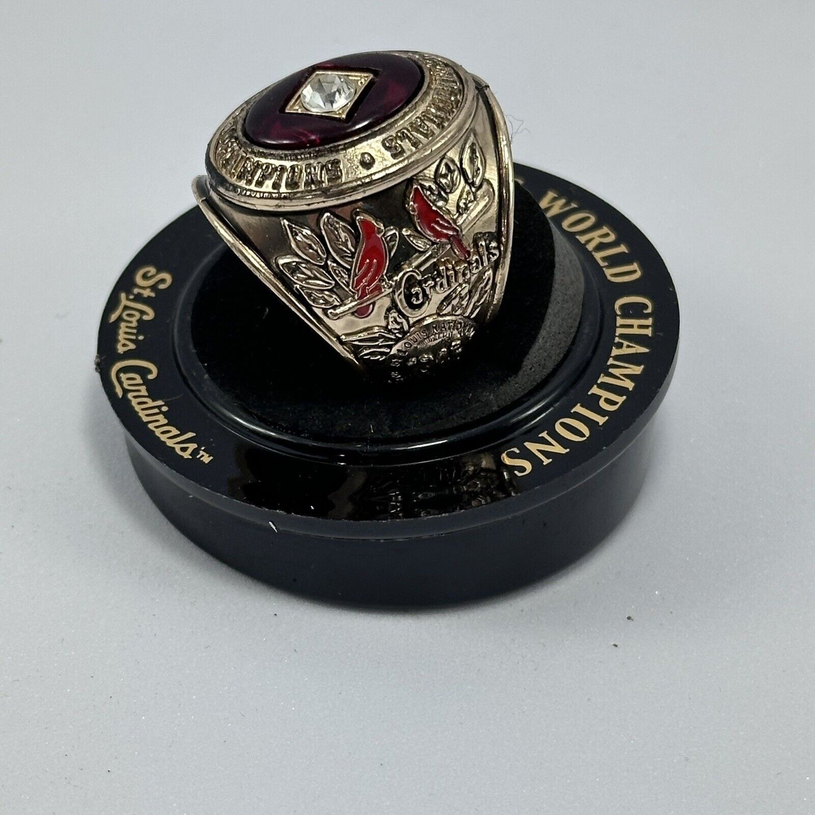 MLB St. Louis Cardinals Replica Ring 1946 World Champions Gold Size ONE SIZE - 9 Thumbnail