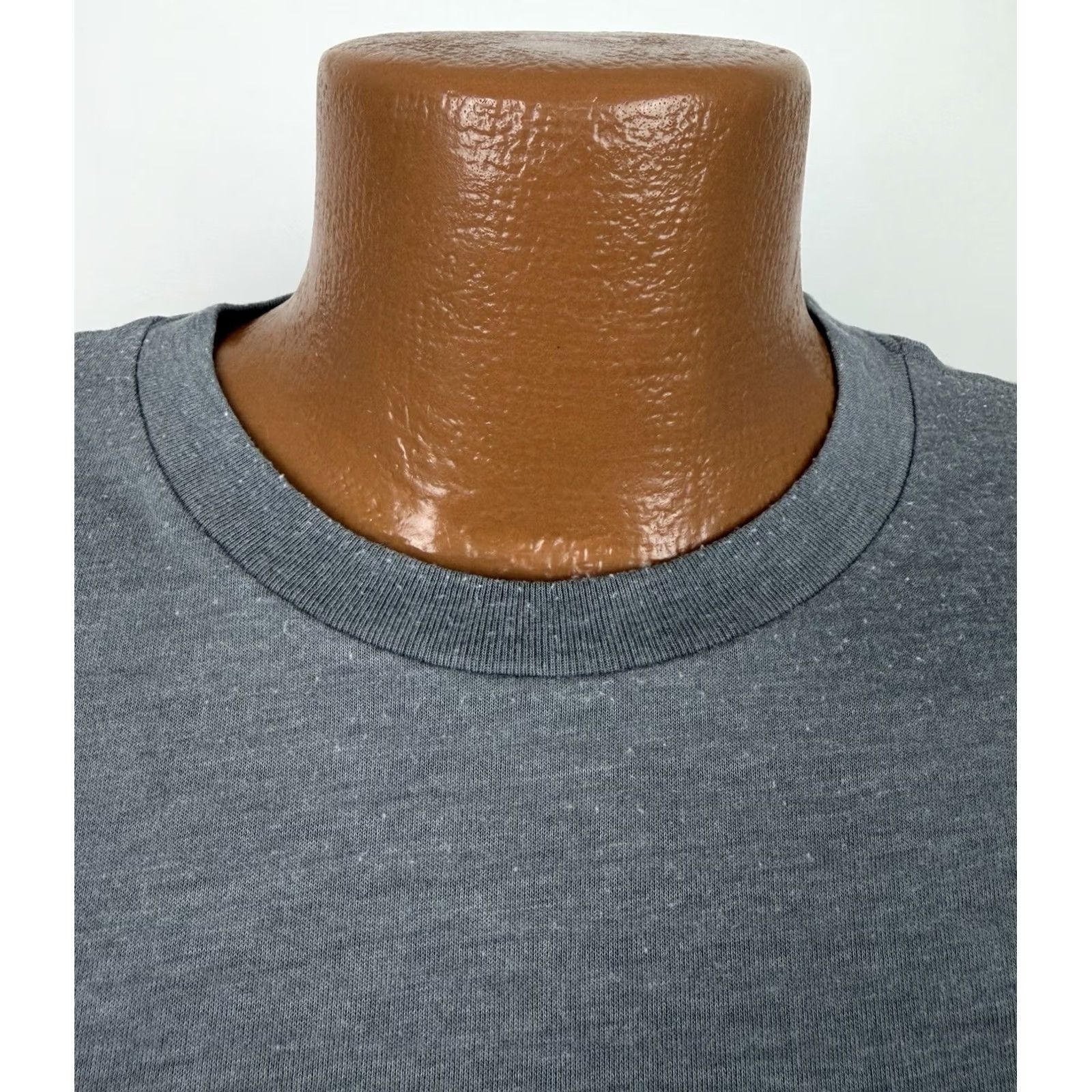 Vineyard Vines Vineyard Vines Shirt Mens Large Heather Gray Island T-shirt Fishing Fish Preppy Size US L / EU 52-54 / 3 - 4 Thumbnail