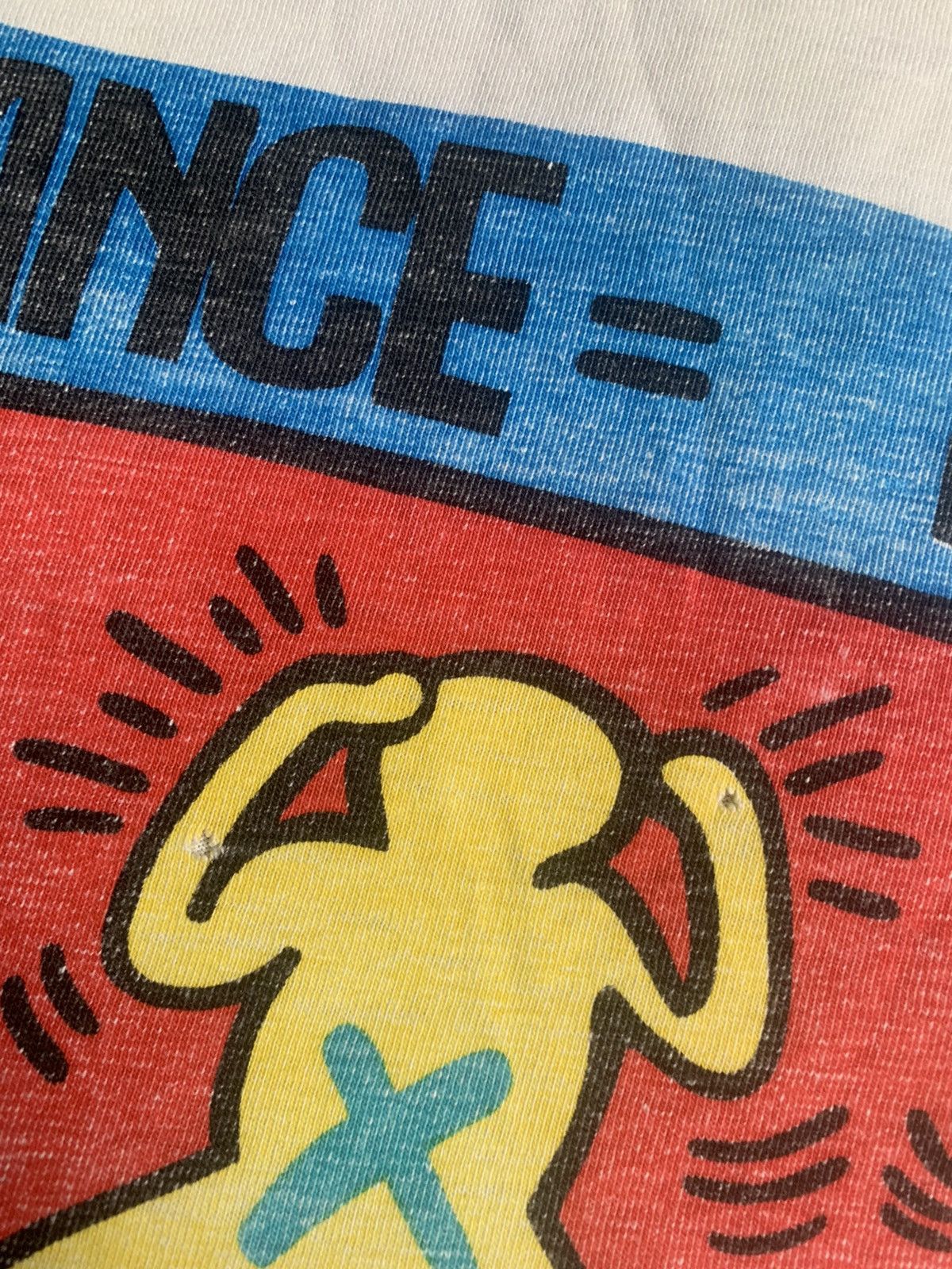 Keith Haring × Vintage Vintage Thrashed Keith Haring Tee Size US XL / EU 56 / 4 - 9 Thumbnail