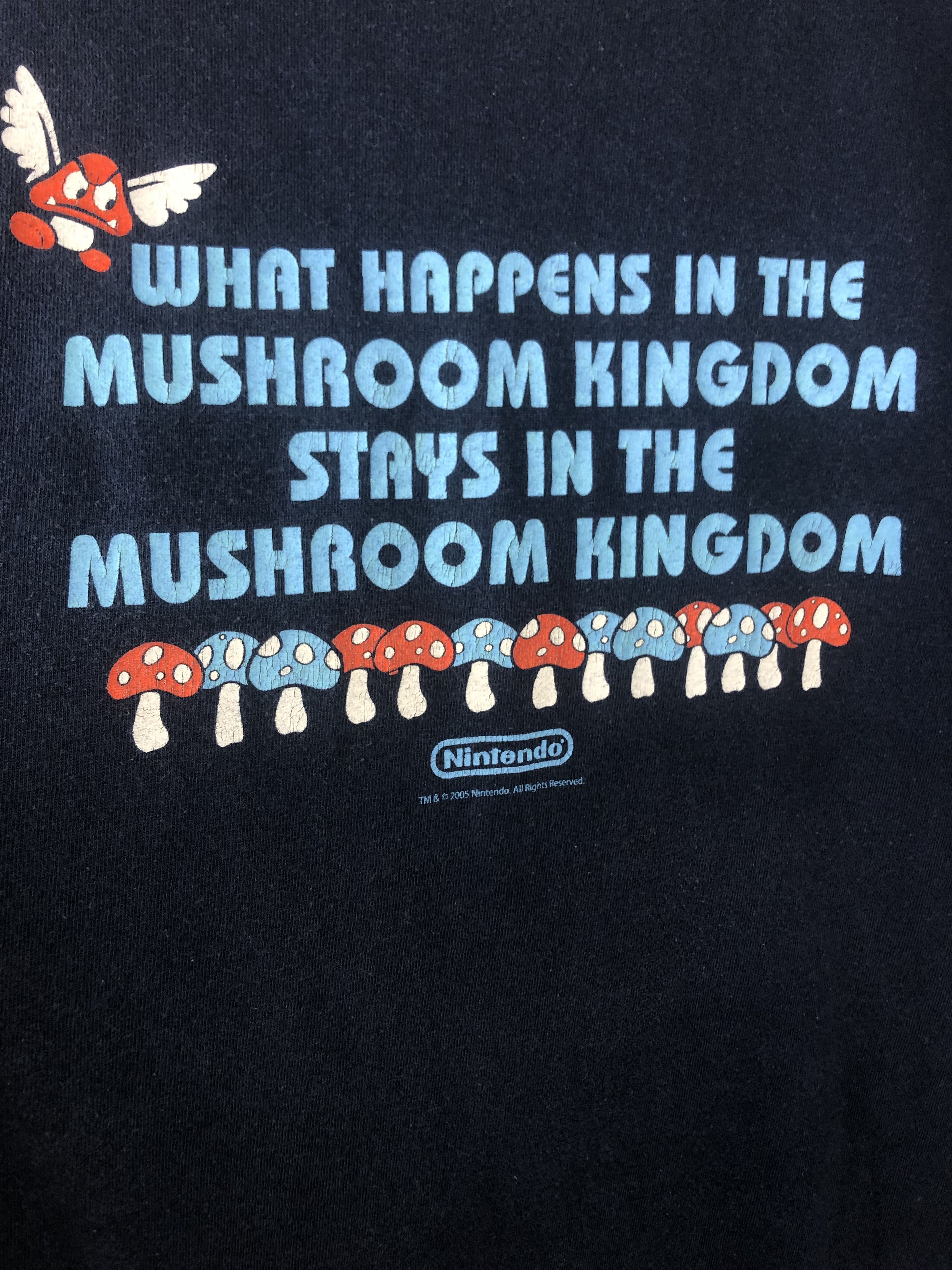 Vintage Vintage 2005 Mario Shirt Nintendo Mushroom Rare Tee Size US L / EU 52-54 / 3 - 6 Thumbnail