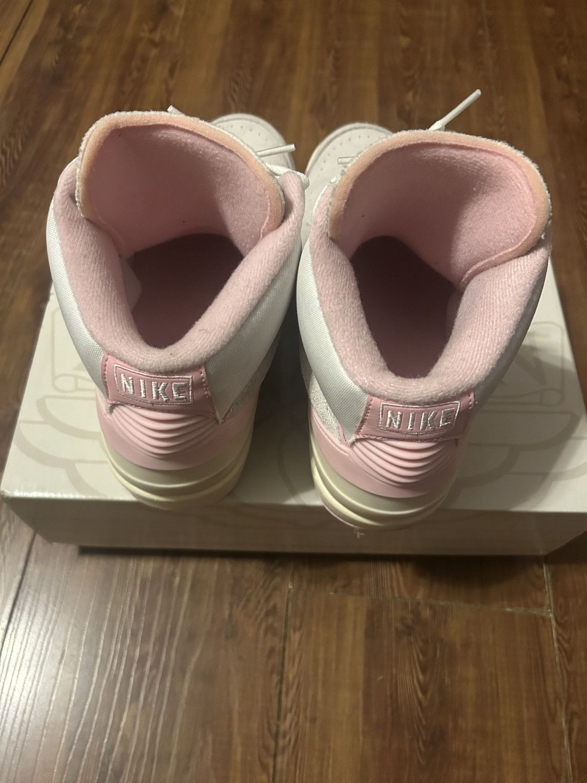 Jordan Brand Soft Pink Jordan 2s Size US 10 / EU 43 - 4 Thumbnail