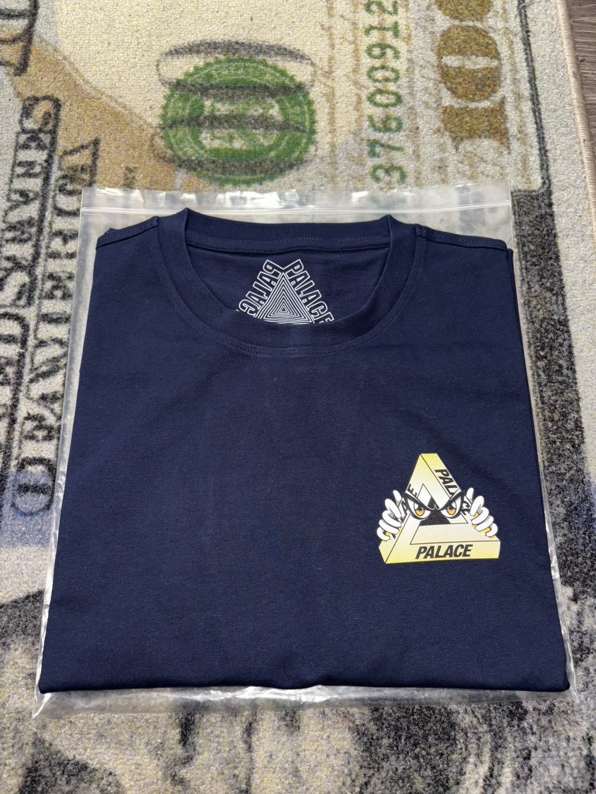 Palace Palace Tri-Peek T-Shirt Navy Size US XXL / EU 58 / 5 - 1 Thumbnail