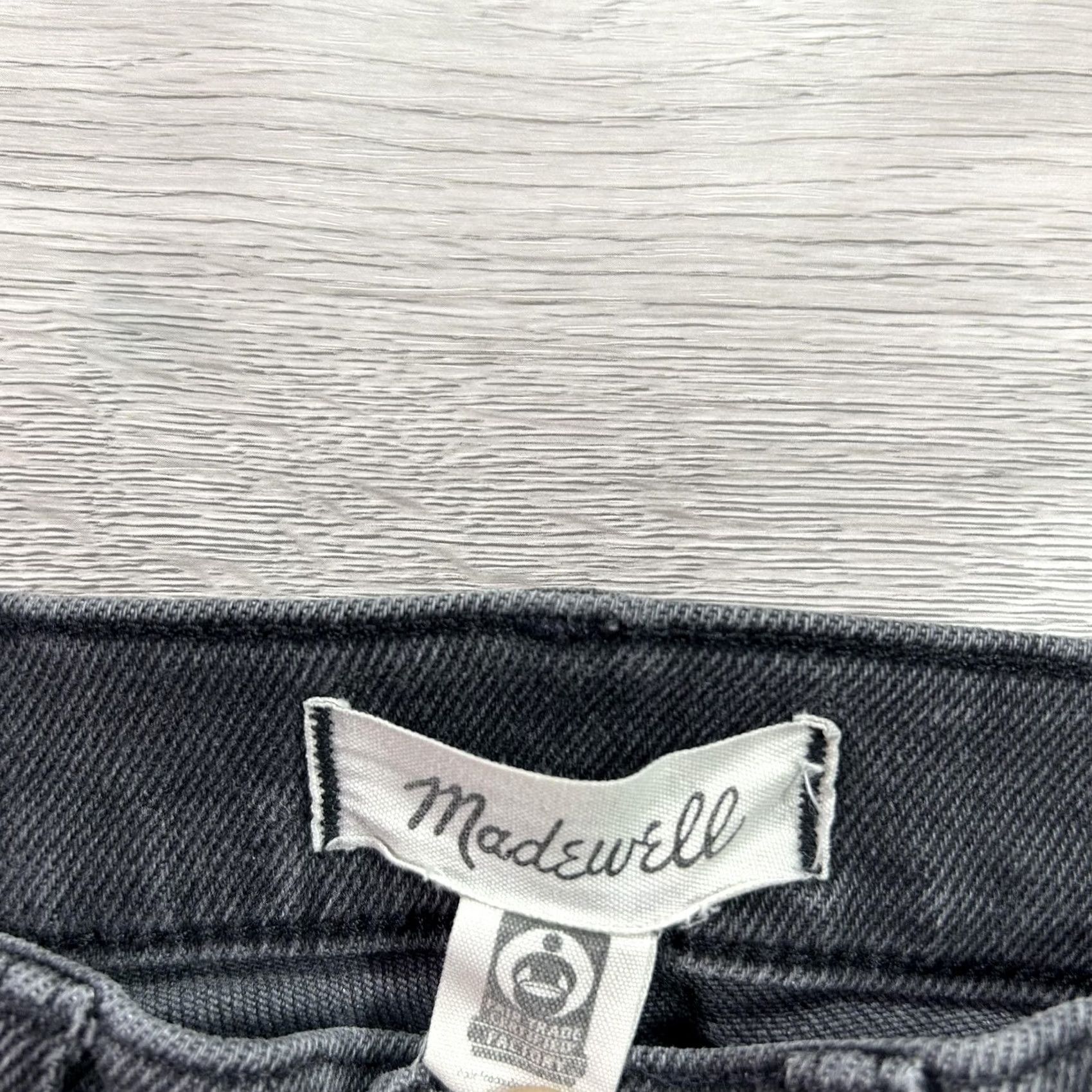 Madewell Madewell Jeans Womens 25 Petite Black 10" High Rise Skinny Stretch Denim Pants Shirt? Size 42" / US 20 - 5 Thumbnail