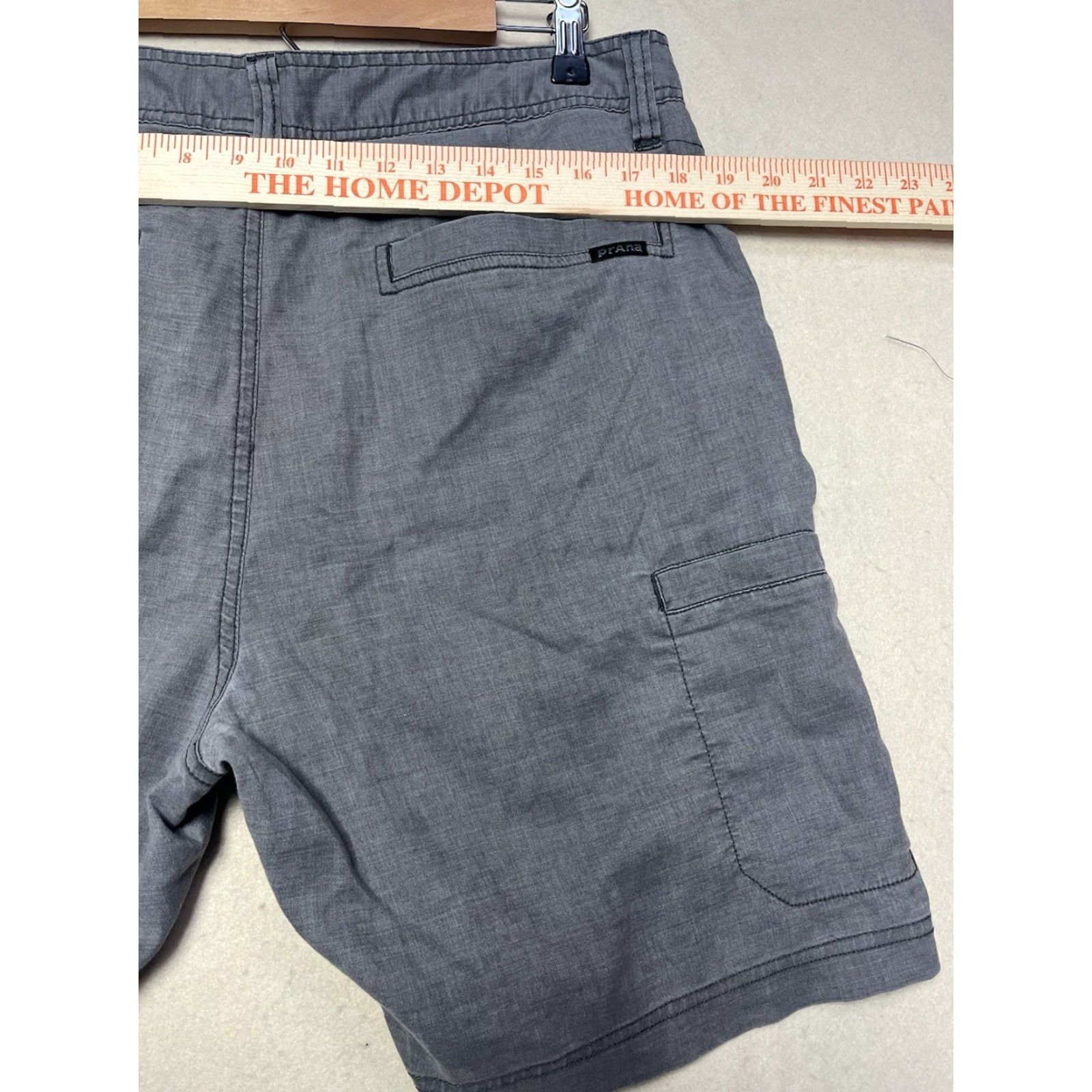 Prana Prana Men Shorts 35x8 Gray Lightweight Chino Breathable Pockets Logo Preppy Flexible Regular Cotton Blend Microfiber Casual Outdoor Hiking Size US 35 - 4 Thumbnail