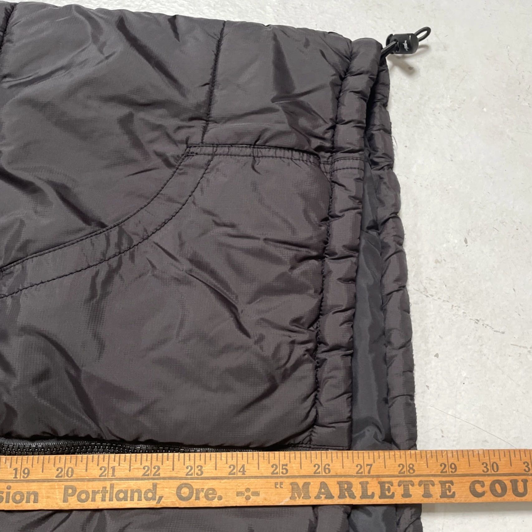 Vintage VINTAGE Recon Stash Graffiti Subware Puffer Style Vest Streetwear Y2K Skate XL Unisex Mens Womens Black Nylon VEST XL Size US XL / EU 56 / 4 - 6 Thumbnail