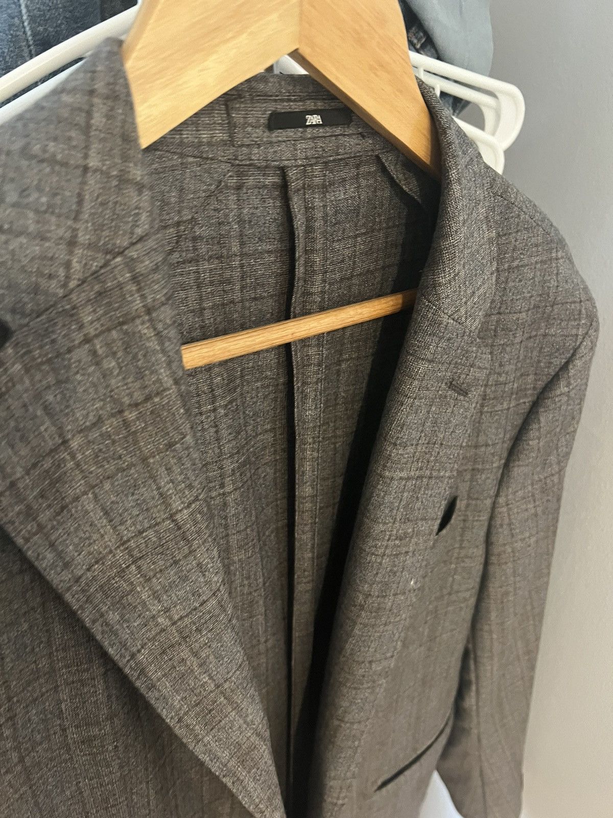 Zara Grey striped Zara full suit men’s 42 jacket with pants Size 42R - 2 Thumbnail