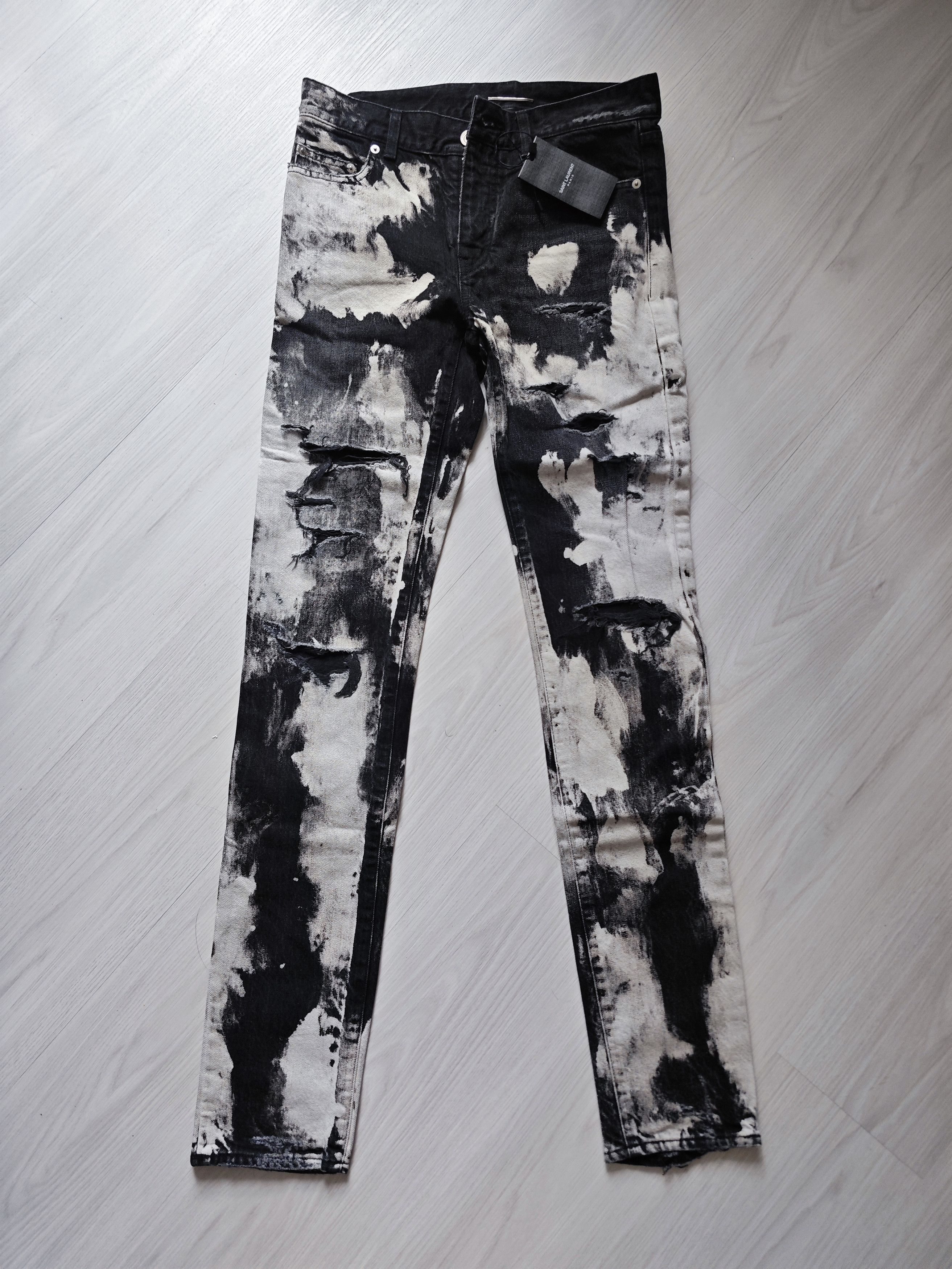 Saint Laurent Paris Saint Laurent Pairs destroyed jeans Size US 30 / EU 46 - 1 Thumbnail