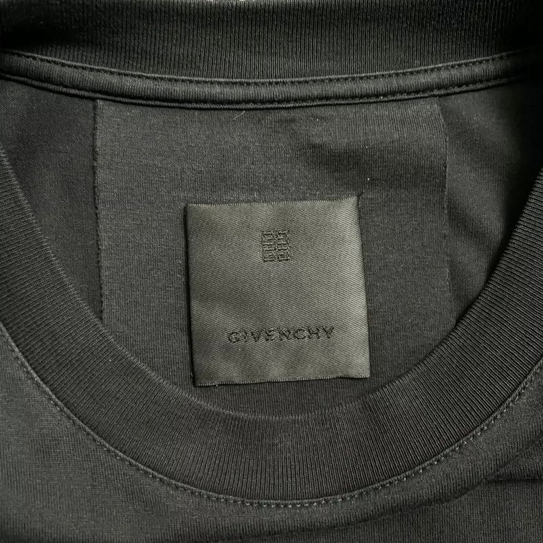 Givenchy Givenchy Back Rose Cross Printed Short-sleeve 2506-Nextarro Size US S / EU 44-46 / 1 - 3 Thumbnail