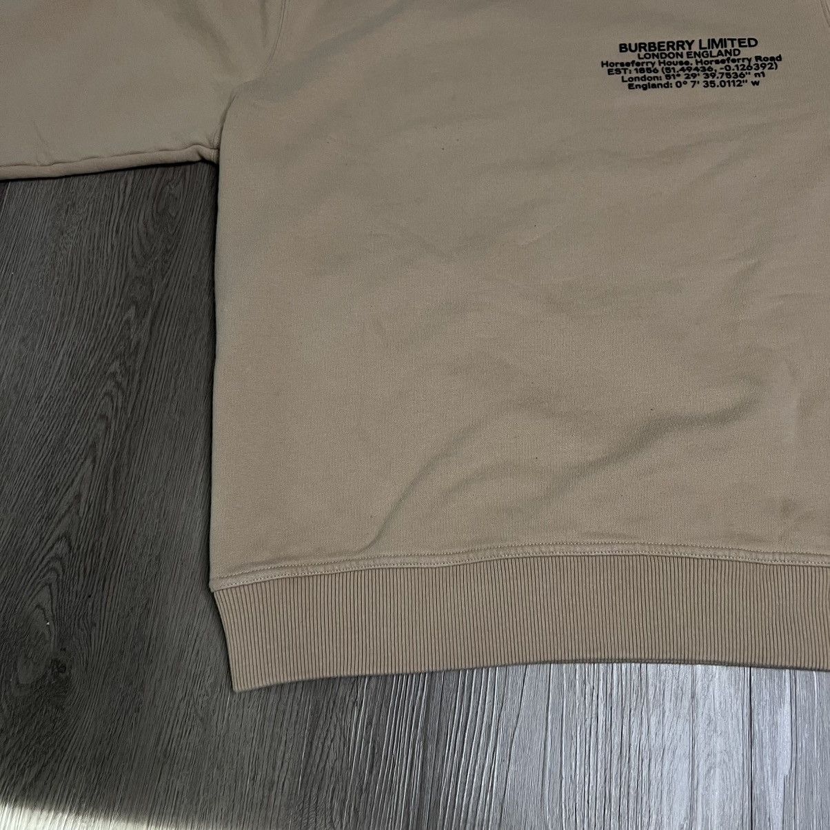Burberry Burberry Sweater Tan Size US S / EU 44-46 / 1 - 9 Thumbnail