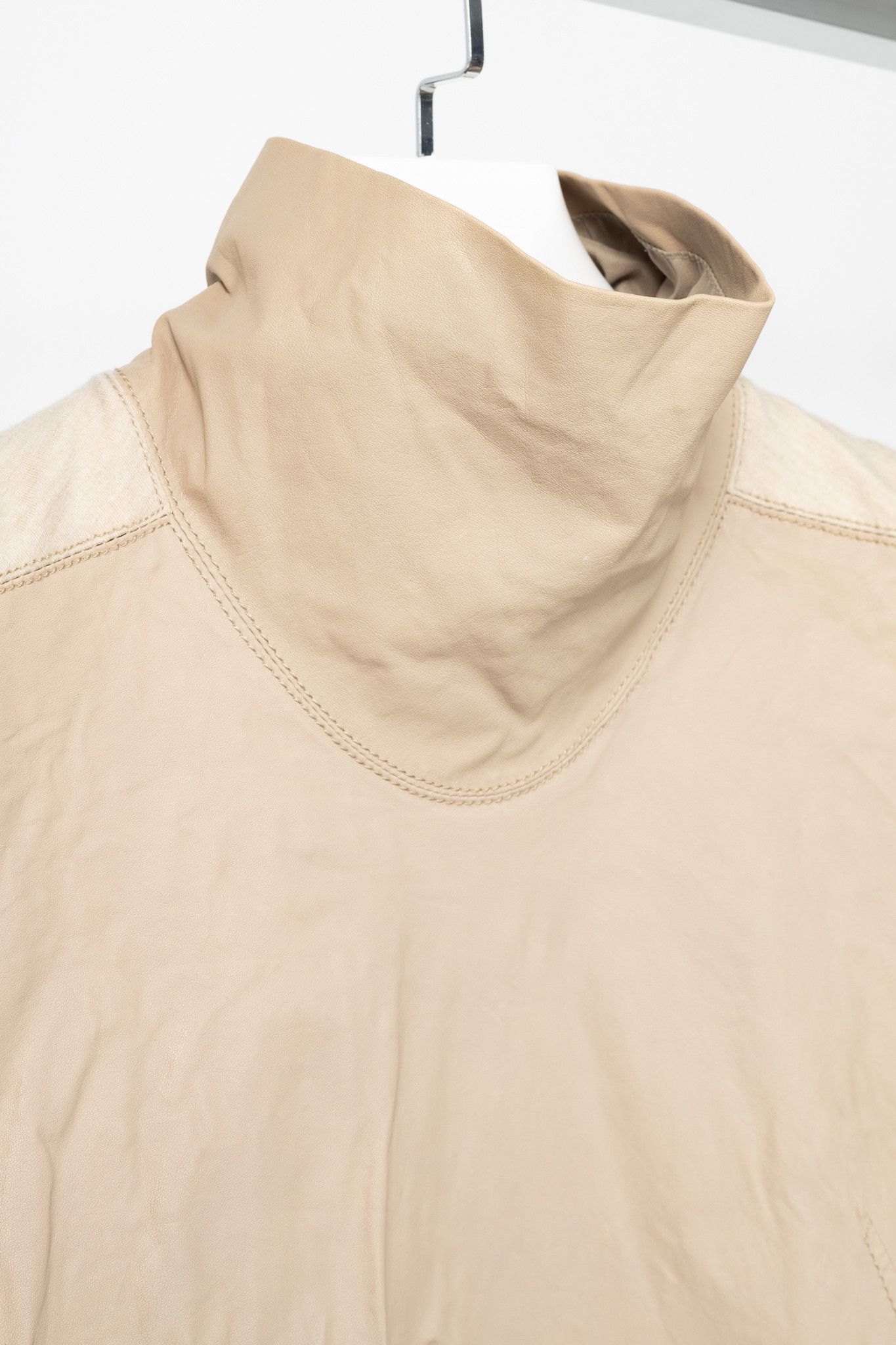 Helmut Lang Helmut Lang AW14 Beige Tilt Leather High-Neck Top Size M / US 6-8 / IT 42-44 - 4 Thumbnail