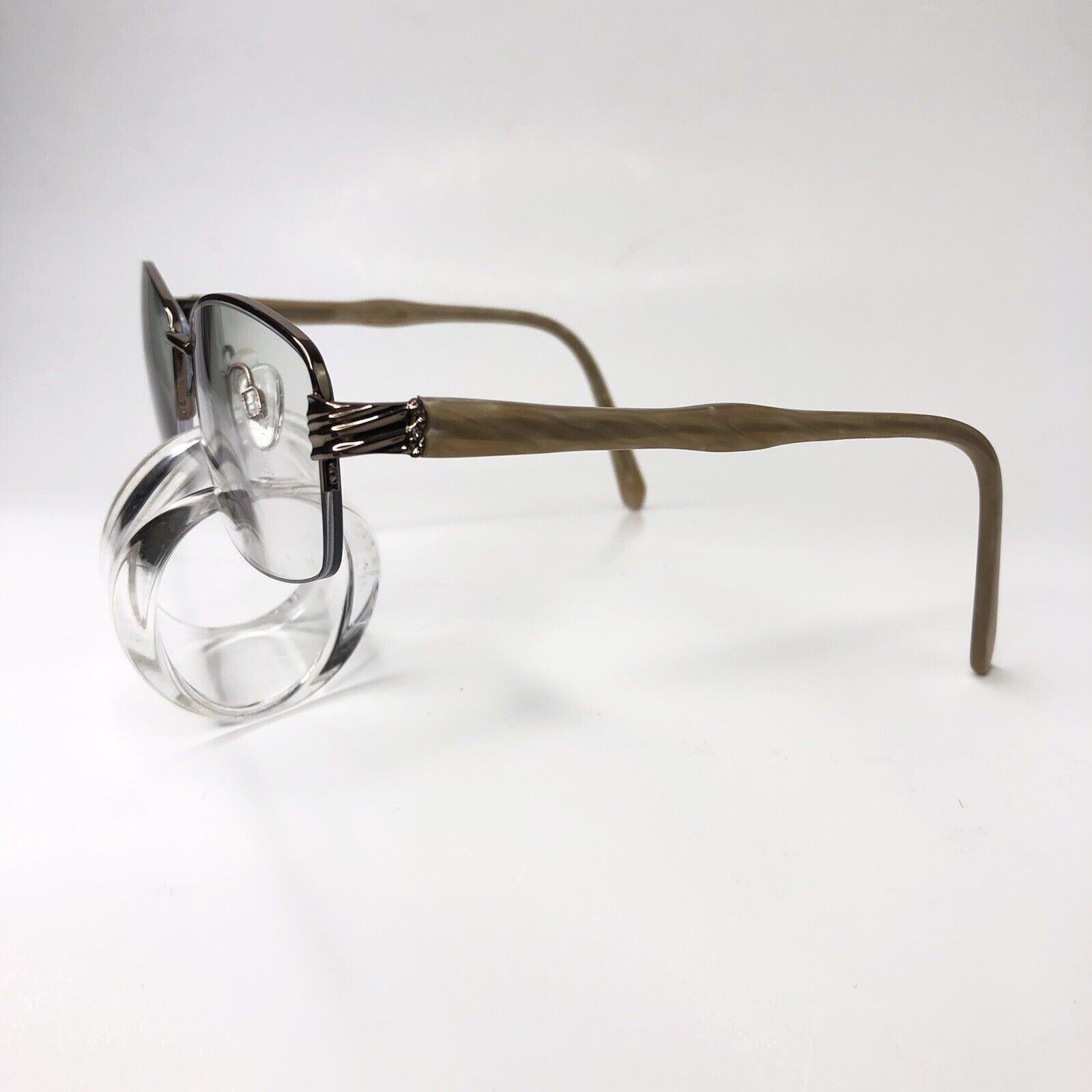 Gloria Vanderbilt Gloria Vanderbilt women's eyeglasses M42 54-17-135 Zyloware Size ONE SIZE - 3 Thumbnail