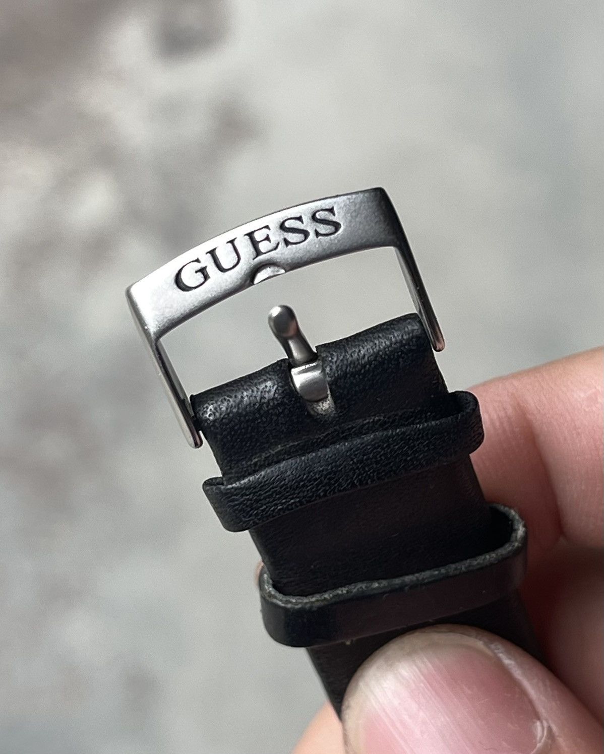 Guess × Japanese Brand × Vintage ✨ 𝟏𝟗𝟗𝟕 𝐕𝐢𝐧𝐭𝐚𝐠𝐞 𝐆𝐔𝐄𝐒𝐒 𝐒𝐢𝐥𝐯𝐞𝐫 𝐓𝐨𝐧𝐞 𝐖𝐚𝐭𝐜𝐡 ✨ Size 34 - 7 Thumbnail