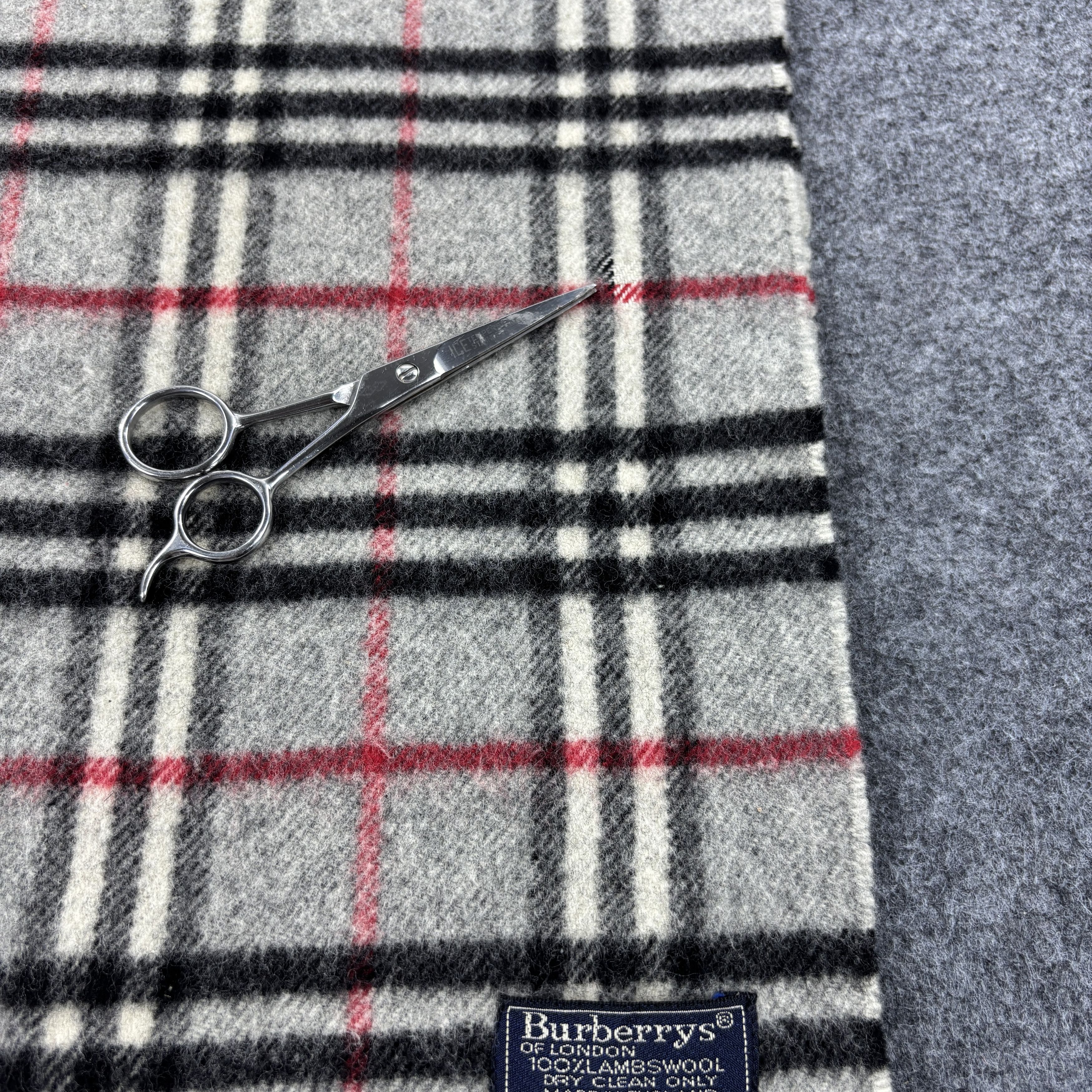 Burberry × Vintage GF10711 Burberry Scarf Neck Wear Muffler Nova Check Size ONE SIZE - 5 Thumbnail
