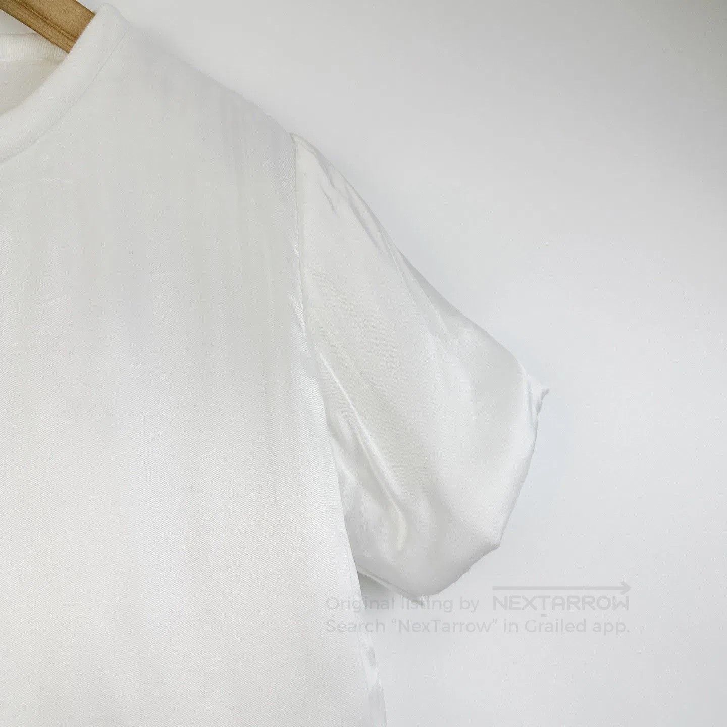 MM6 MM6 White Satin Short-Sleeve Top. Size M / US 6-8 / IT 42-44 - 5 Thumbnail
