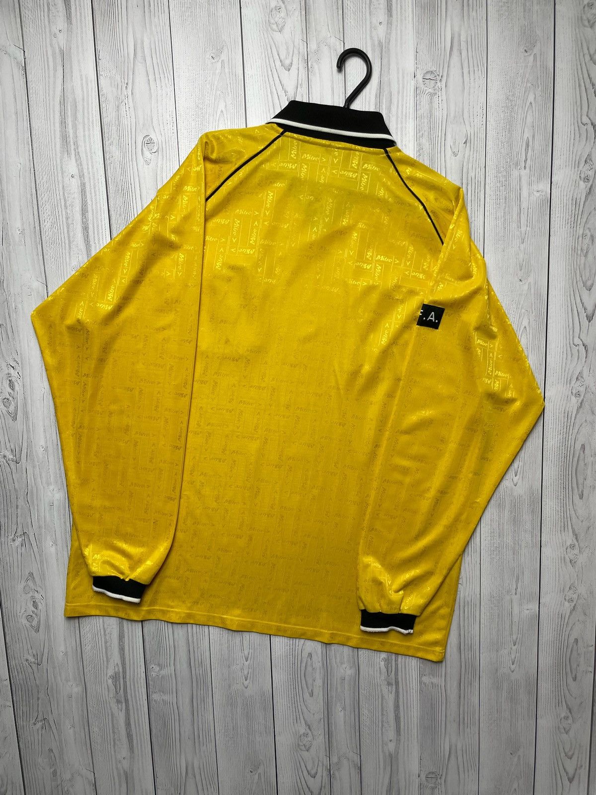 Vintage Vintage The Scottish soccer jersey monogram yellow long XXL Size US XXL / EU 58 / 5 - 9 Thumbnail