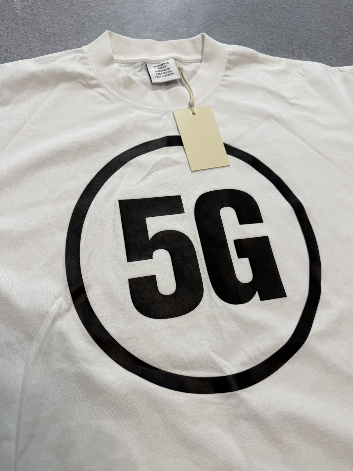Vetements Vetements 5G T-shirt White Size US S / EU 44-46 / 1 - 2 Thumbnail