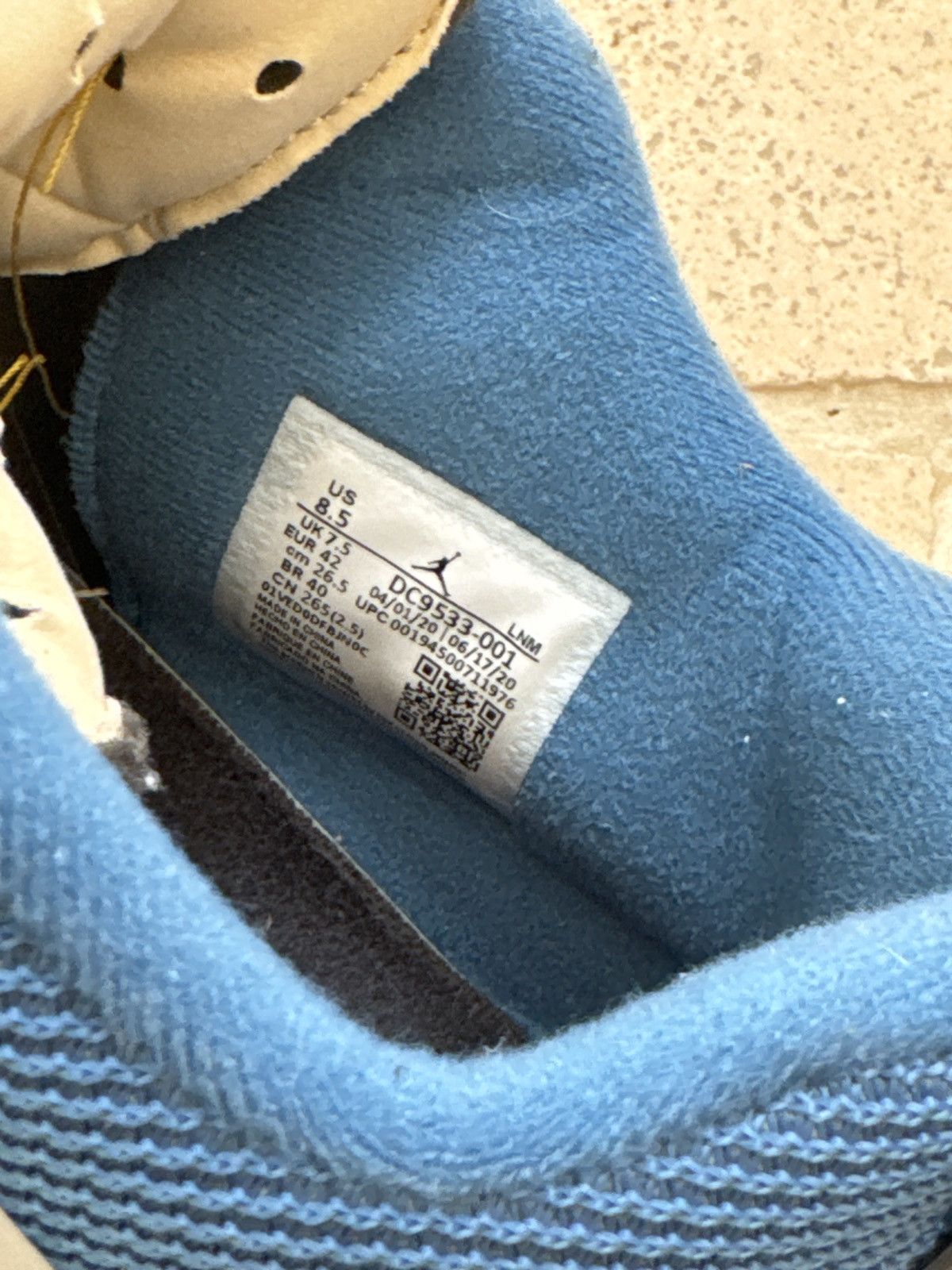 Jordan Brand Air Jordan4 Retro x Union LA 'Off Noir' Size 7.5 Size US 8.5 / EU 41-42 - 9 Thumbnail