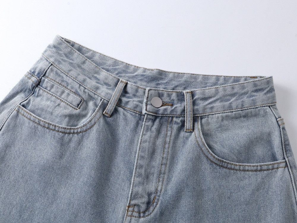 Jean Men's loose-fitting vintage washed distressed jeans Size US 32 / EU 48 - 3 Thumbnail