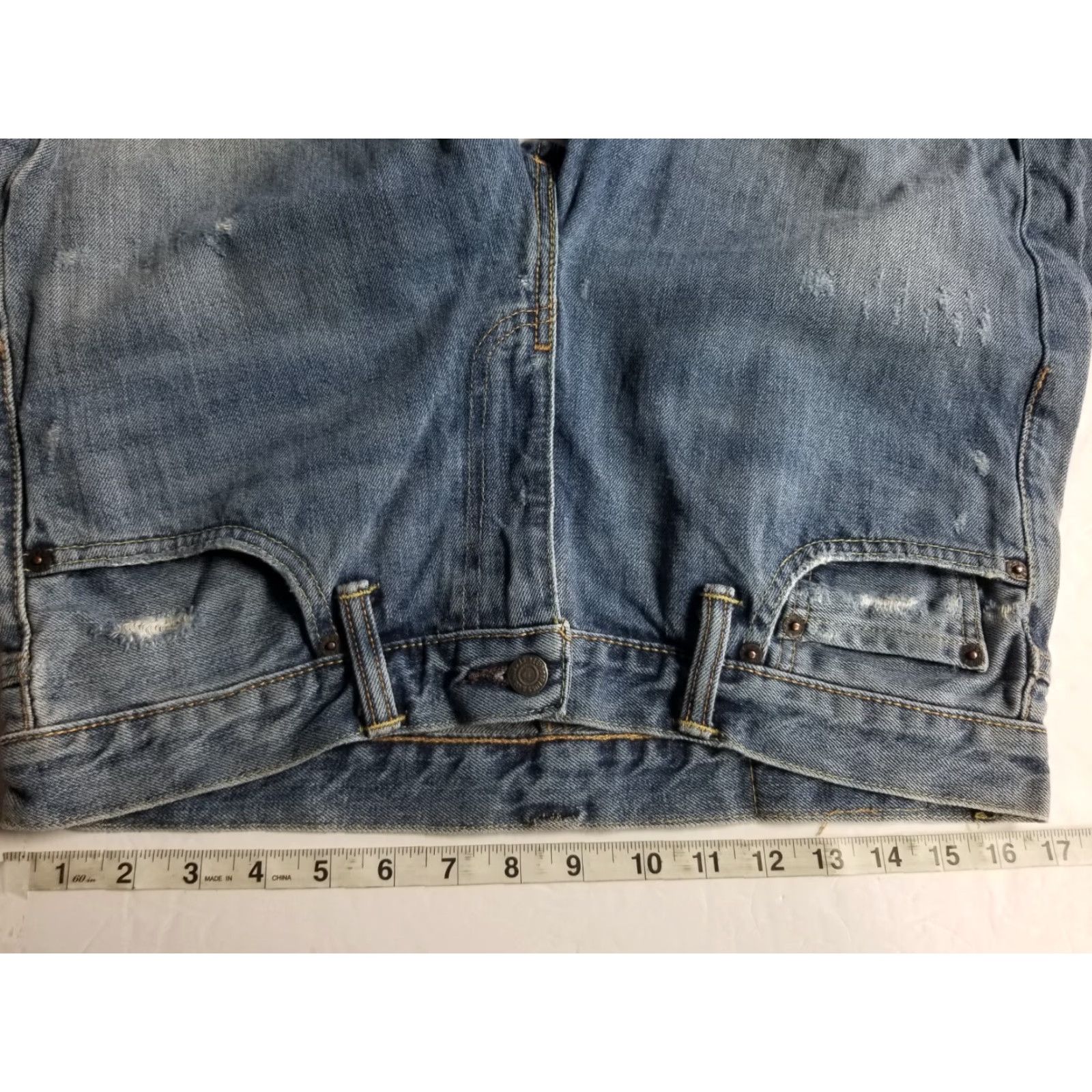 Levi's Levi's 511 Jeans 33x30 Slim Straight Mid Rise Blue Denim Men Regular 5-Pocket Pocket Type Distressed See Pics Size US 33 - 3 Thumbnail