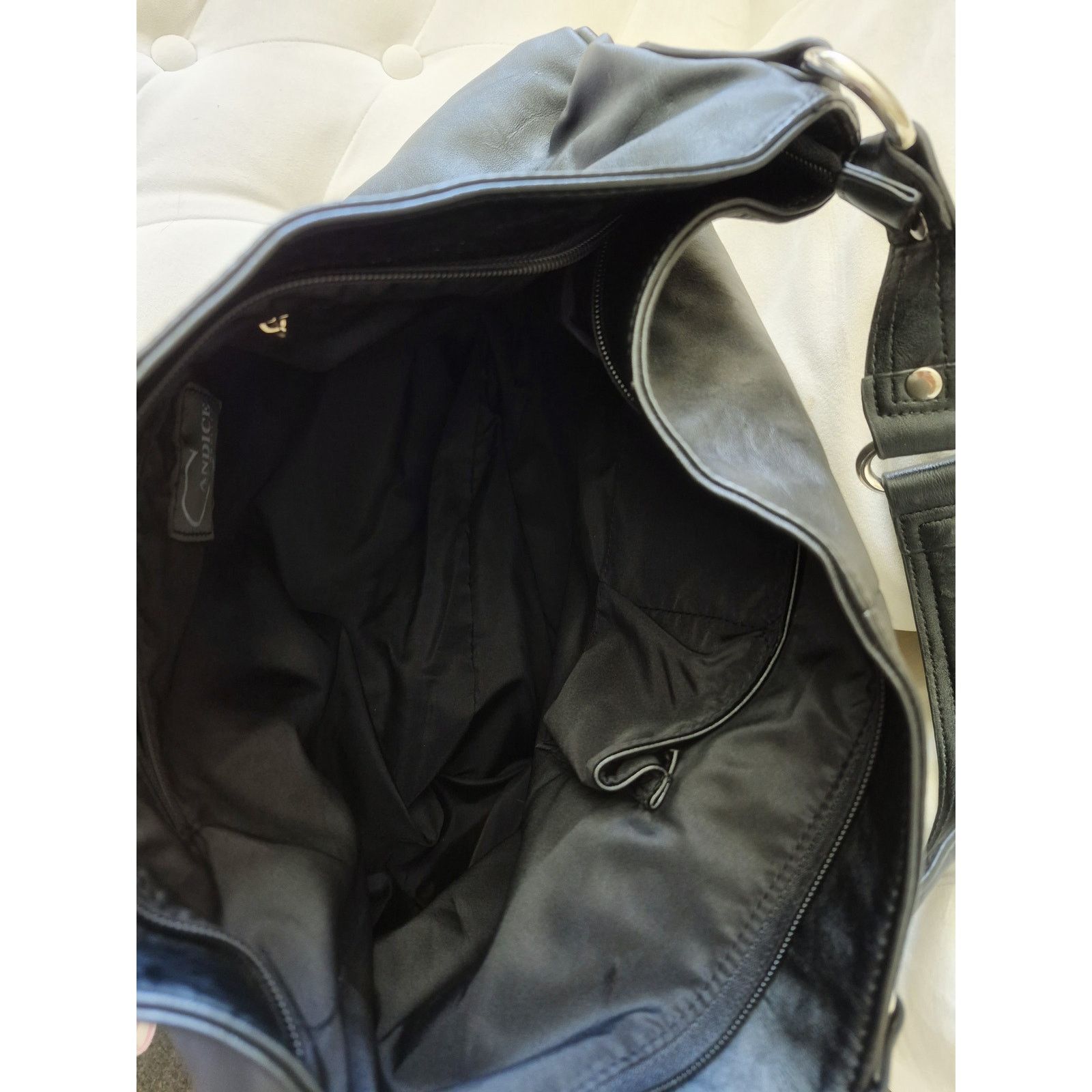 Black Rivet Black Rivet Leather Vintage Black Bag Size ONE SIZE - 6 Thumbnail