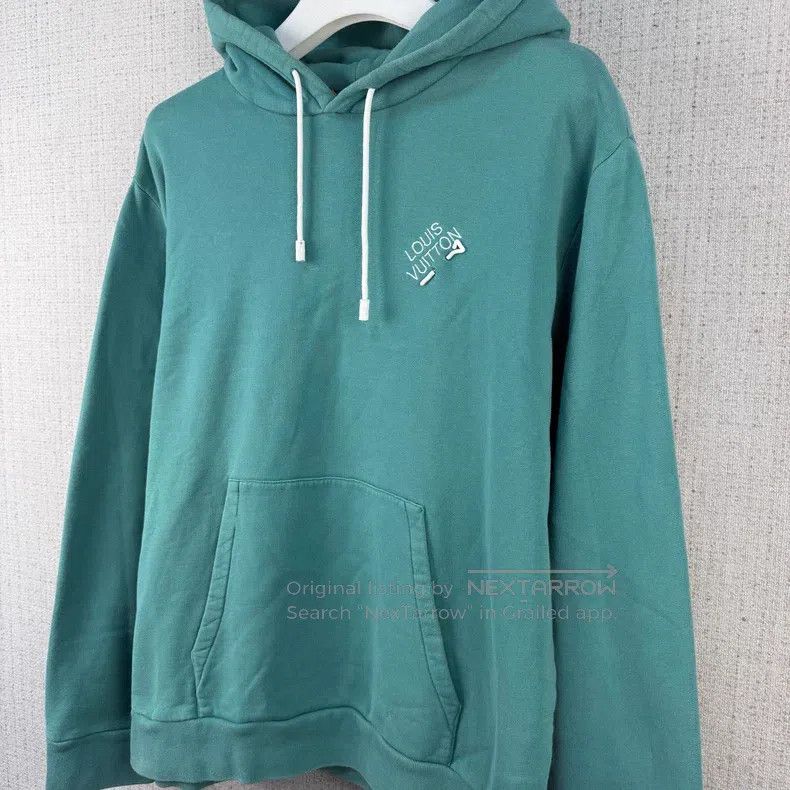 Louis Vuitton Louis Vuitton size 4l Solid pin logo monogram embroidered h Size US M / EU 48-50 / 2 - 2 Thumbnail