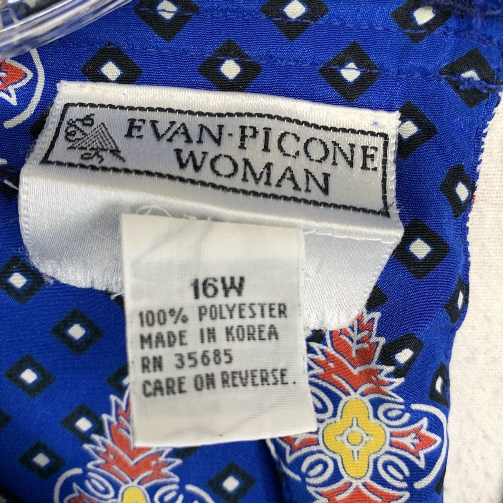 Evan Picone VINTAGE Evan Picone Women Top Size 16W Blue All Over Design Button Back EUC Size XXL / US 16-18 / IT 52-54 - 5 Thumbnail