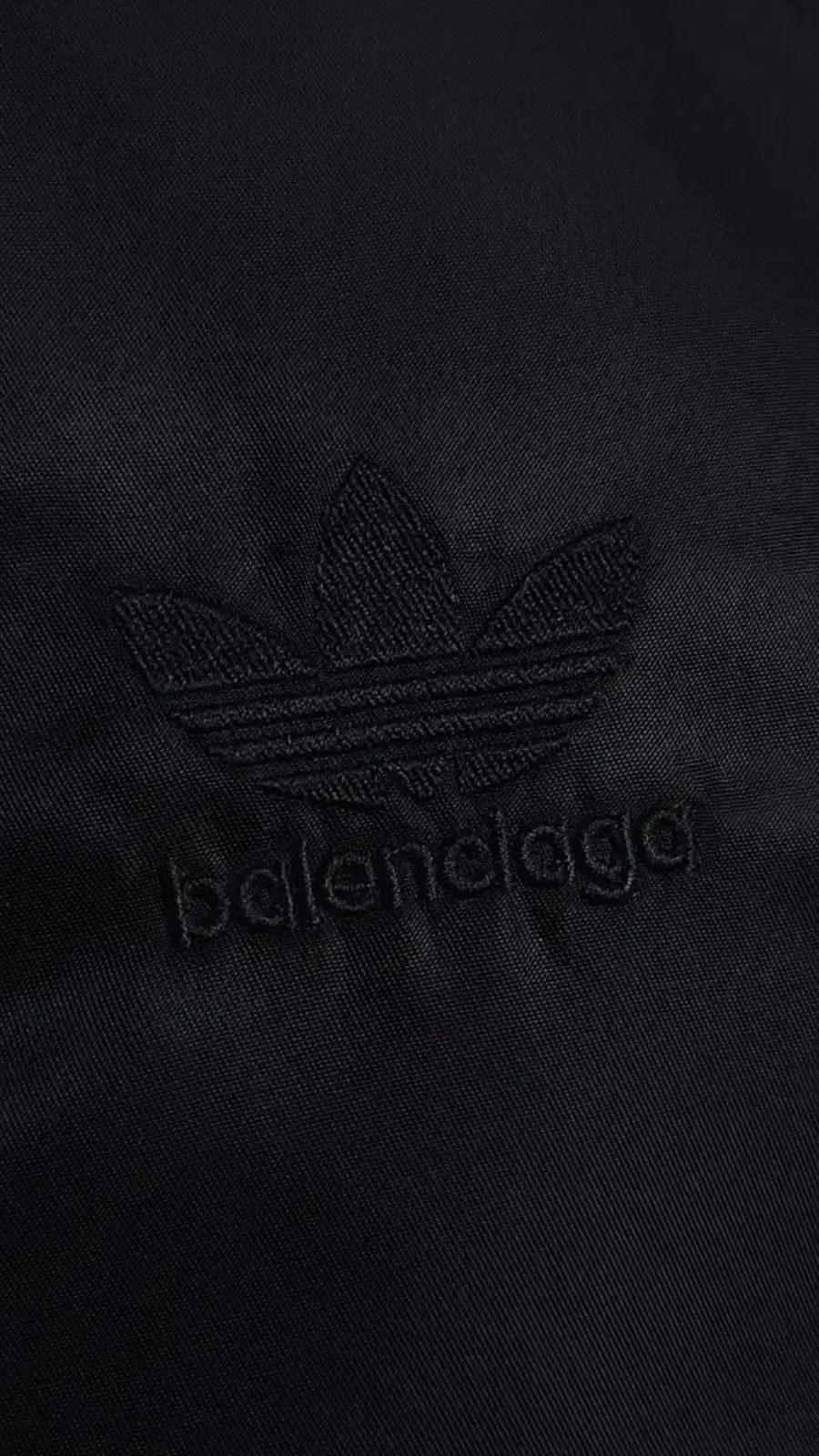Adidas × Balenciaga Balenciaga x Adidas Ma-1 Bomber Black Size US L / EU 52-54 / 3 - 6 Thumbnail