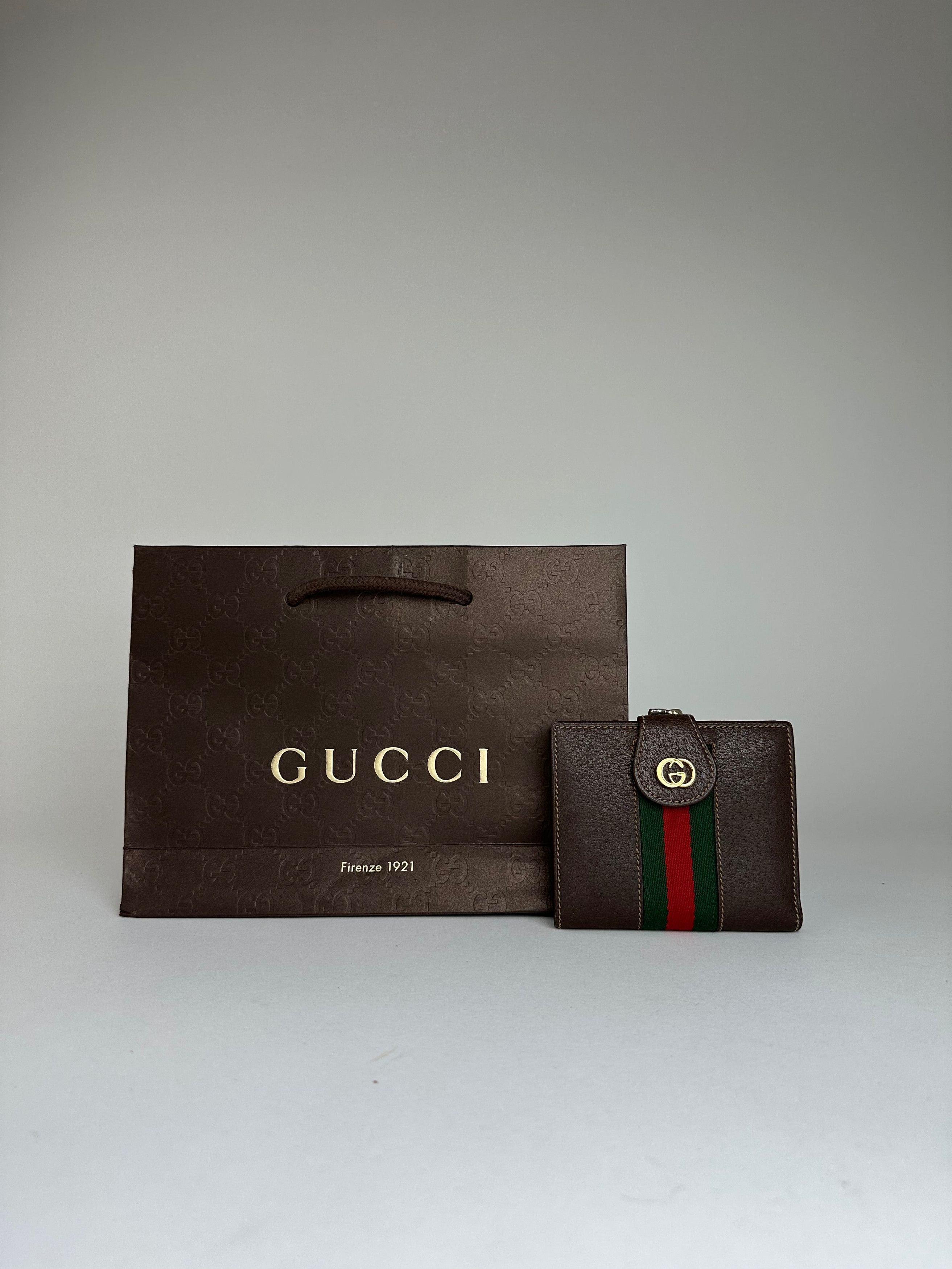 Gucci Vintage Bifold Wallet Brown Leather Size ONE SIZE - 1 Thumbnail
