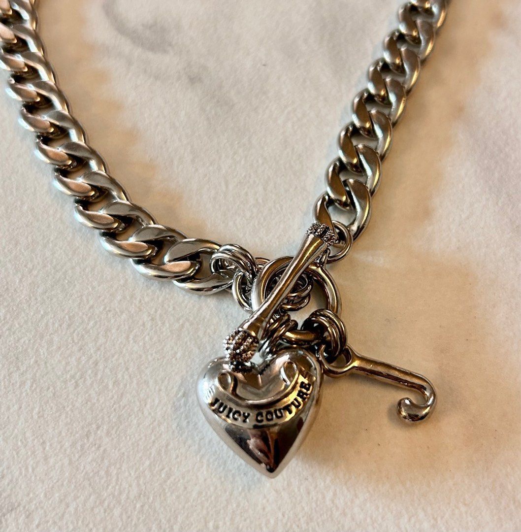 Juicy Couture Juicy Couture Classic Heart Silver Necklace Size ONE SIZE - 1 Thumbnail