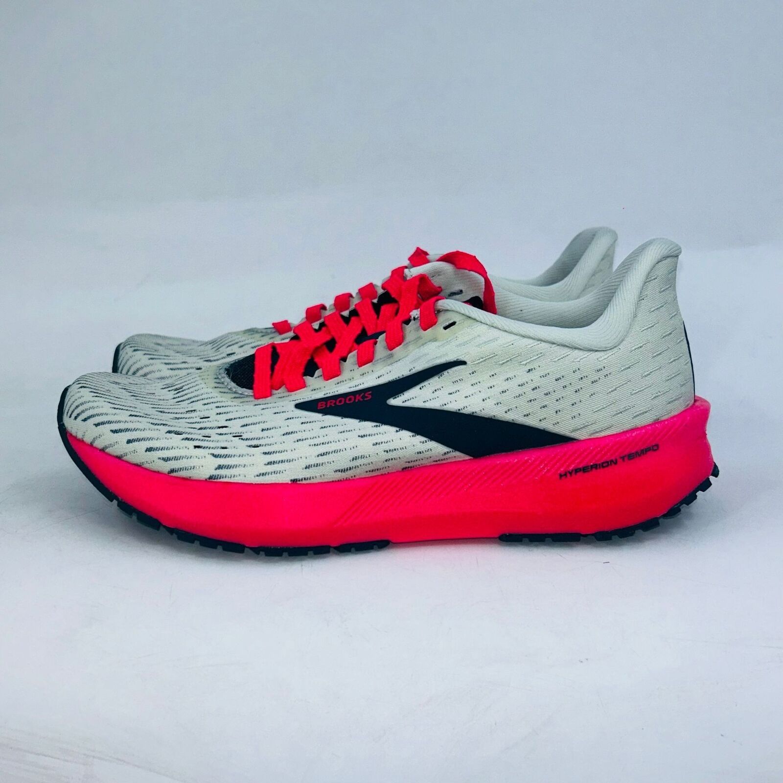 Brooks BROOKS WOMEN HYPERION RUNNING SHOE ICE FLOW/NAVY/PINK Sz 6 B Size US 6 / IT 36 - 4 Thumbnail