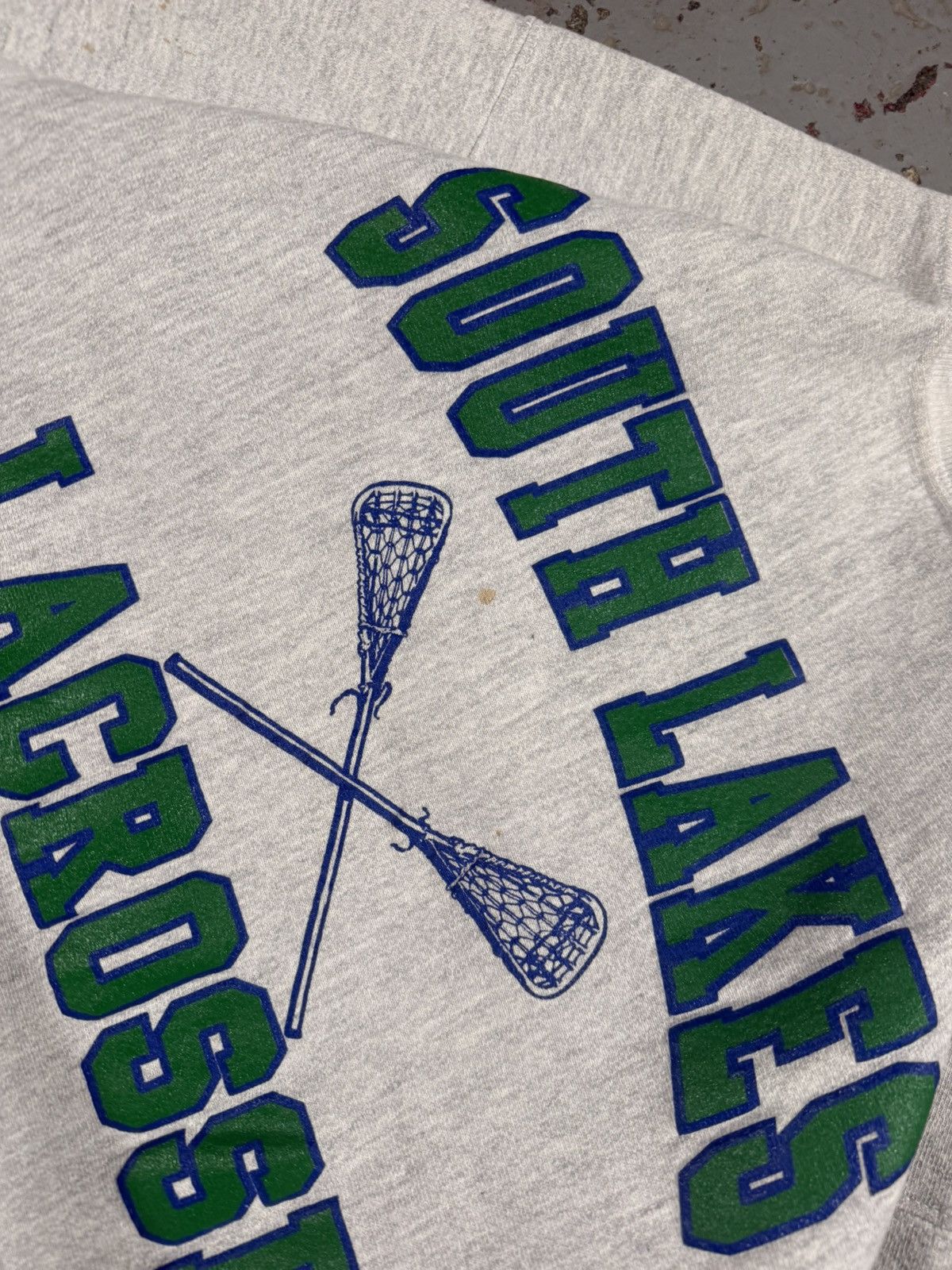 Other Vintage South Lake Lacrosse Faded Crewneck Sweater Size US L / EU 52-54 / 3 - 6 Thumbnail
